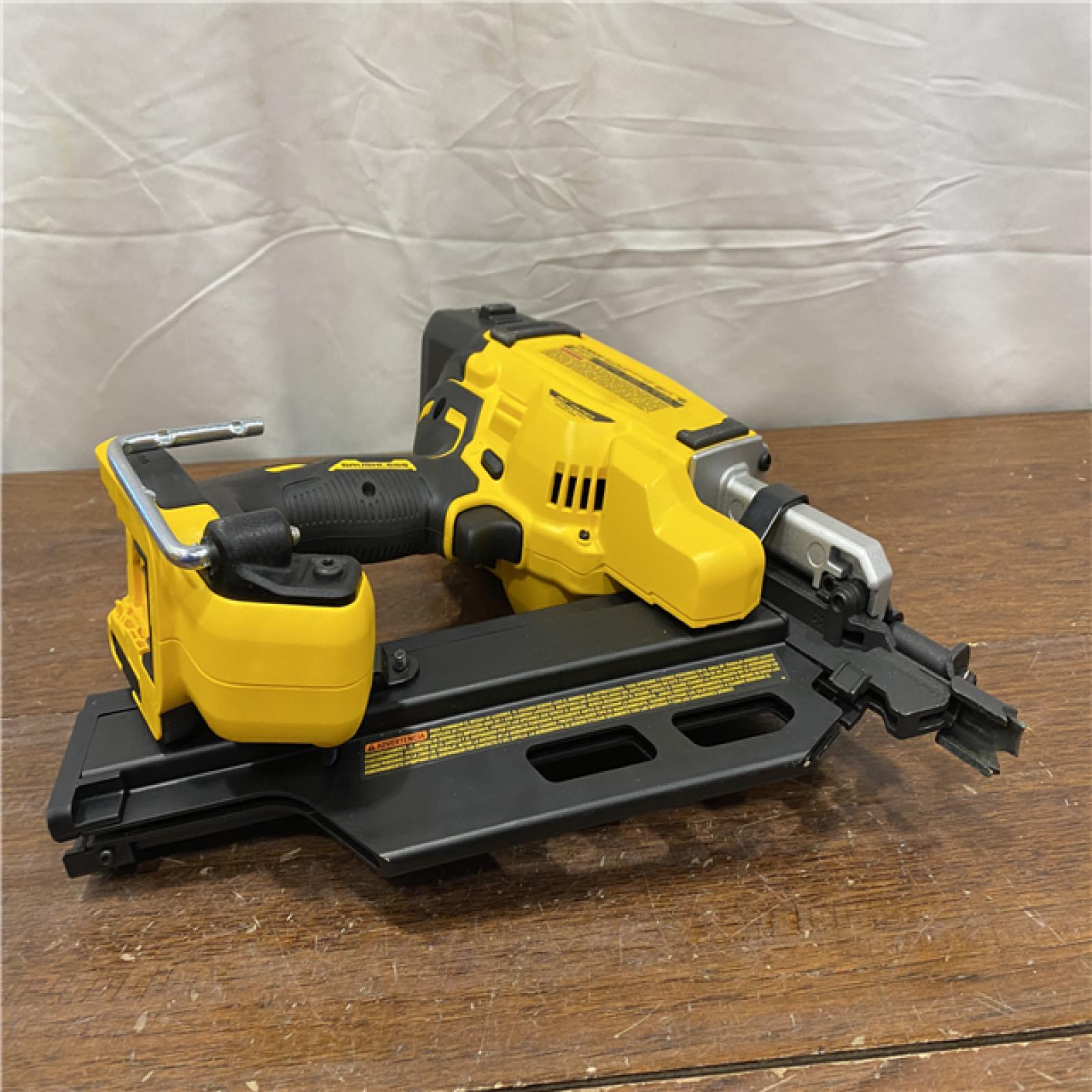 AS-ISDEWALT 20-Volt 30Â° Cordless Framing Nailer (Tool-Only)