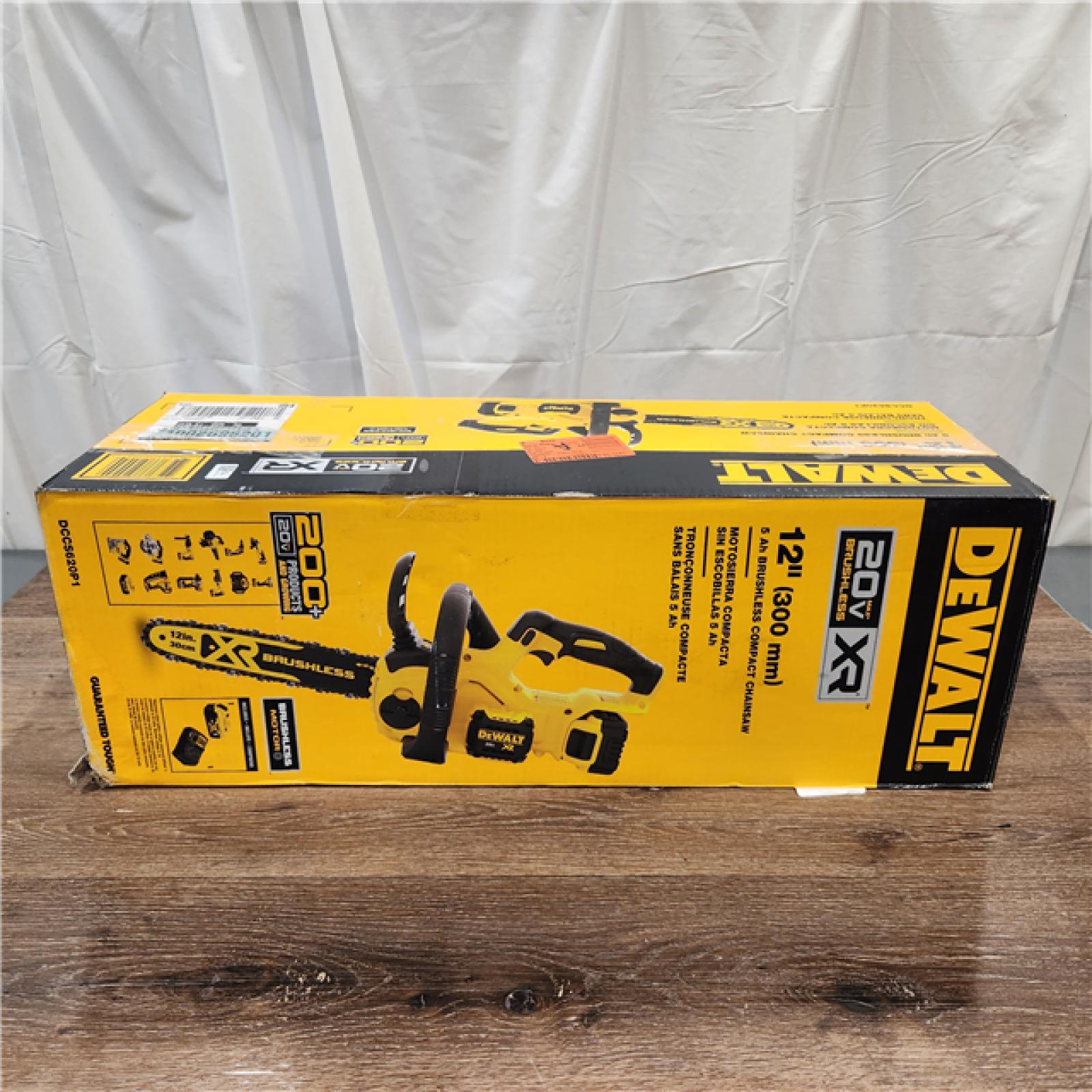 AS-IS Dewalt 7605686 12 in. 20V Battery Powered Chainsaw