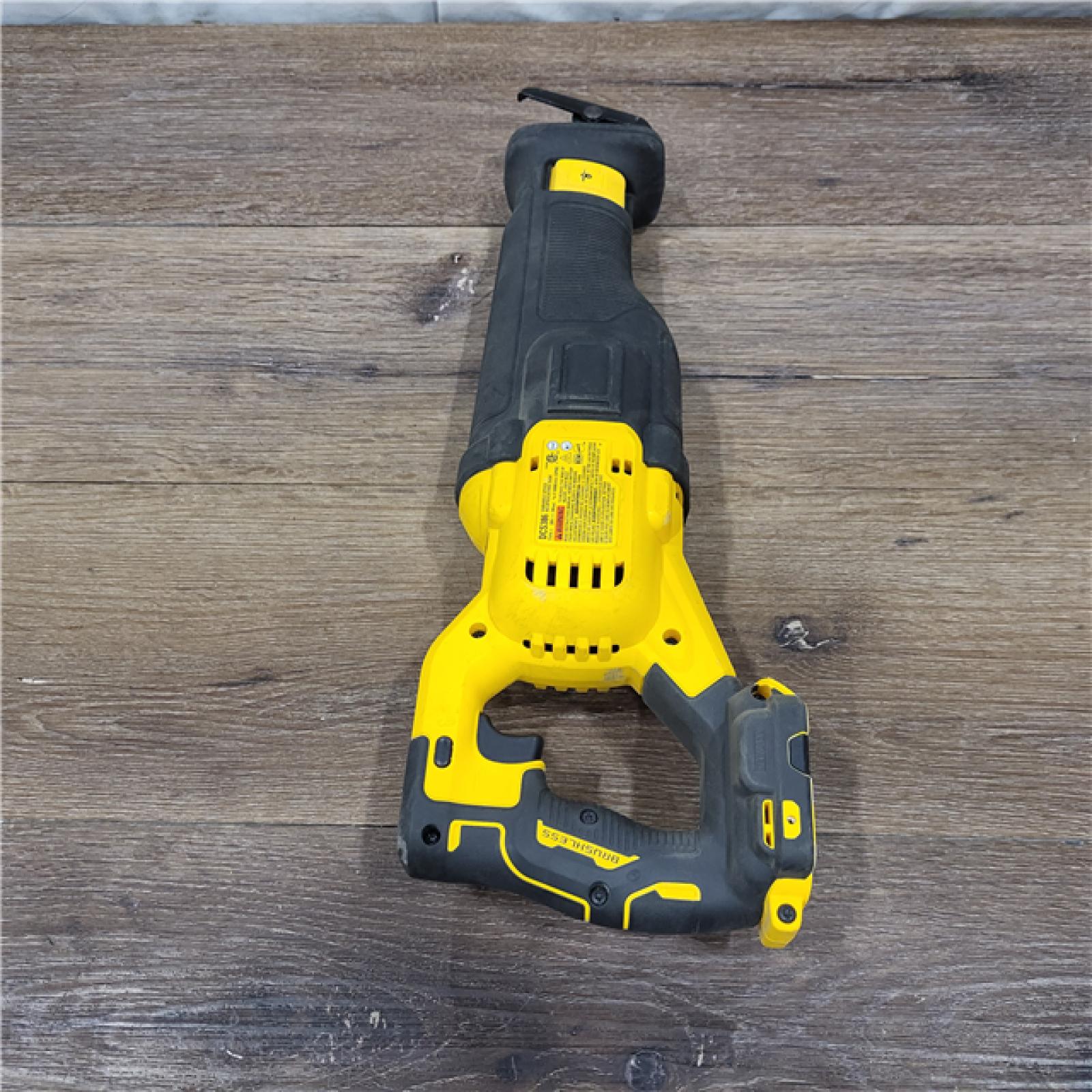 AS-IS 20V MAX Lithium Ion Cordless Brushless Reciprocating Saw with FLEXVOLT ADVANTAGE (Tool Only)