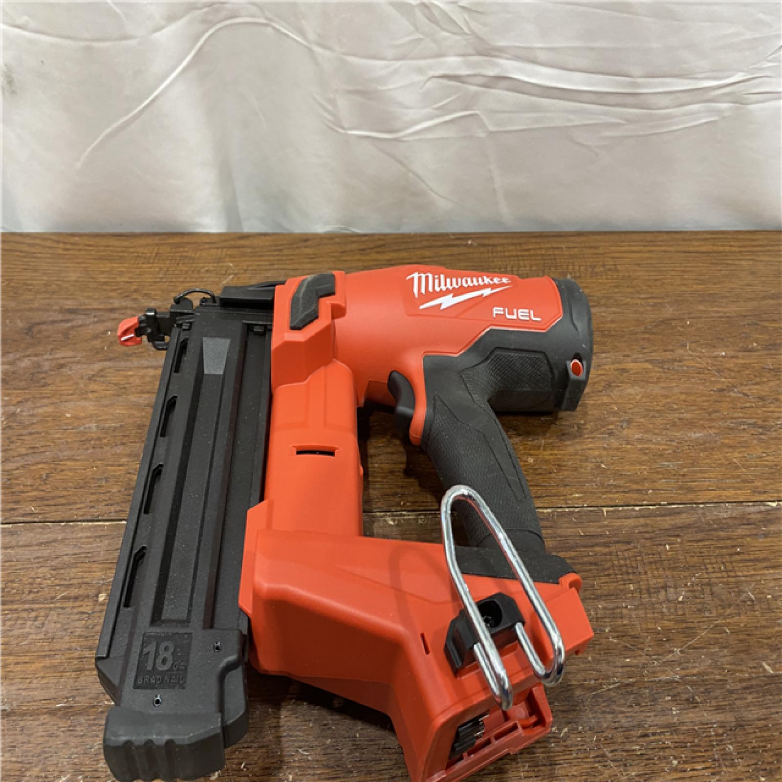 AS-ISMilwaukee M18 Fuel 18V Brushless 18-Gauge Brad Nailer 2746-20 (Bare Tool)