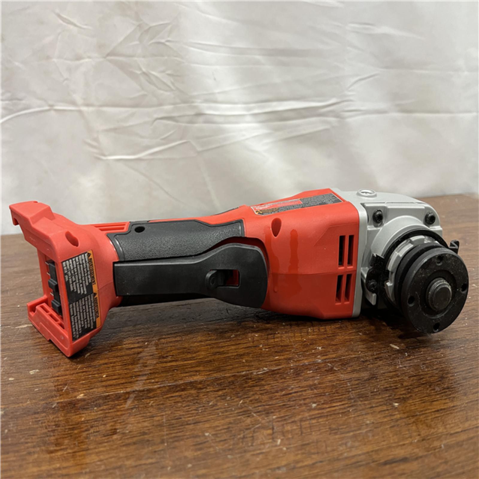 AS-ISMilwaukee 2686-20 18V Cordless 4.5 /5  Grinder W/ Paddle Switch (Tool Only)