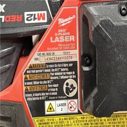 AS-IS Milwaukee-3632-21 M12 Green Beam Laser 360Â° 3-Plane Kit