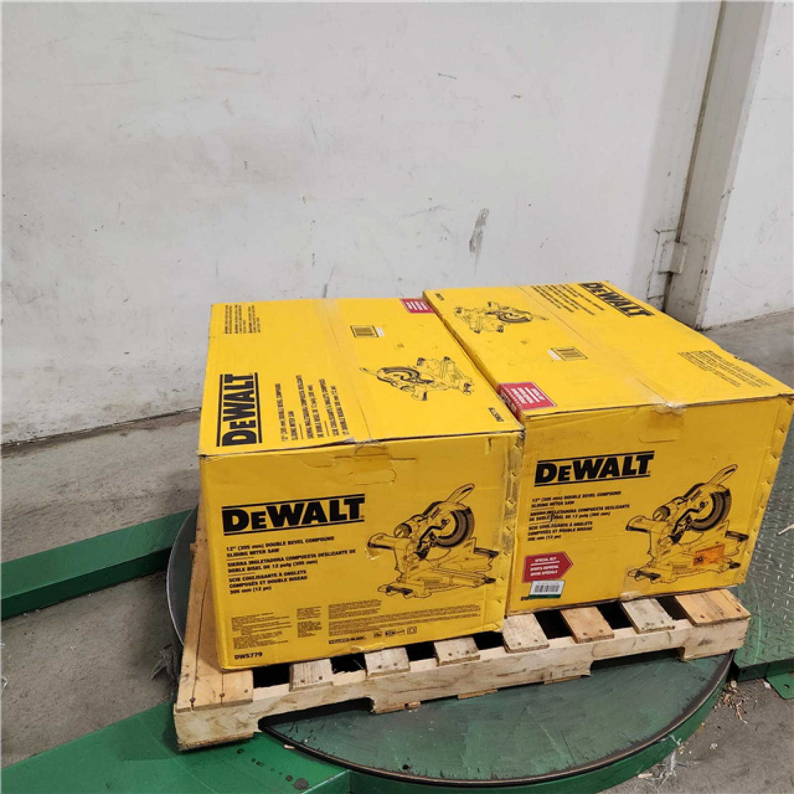 Dallas Location - As-Is DEWALT 12 in. Double-Bevel Sliding Compound Miter Saw (Lot Of 2)