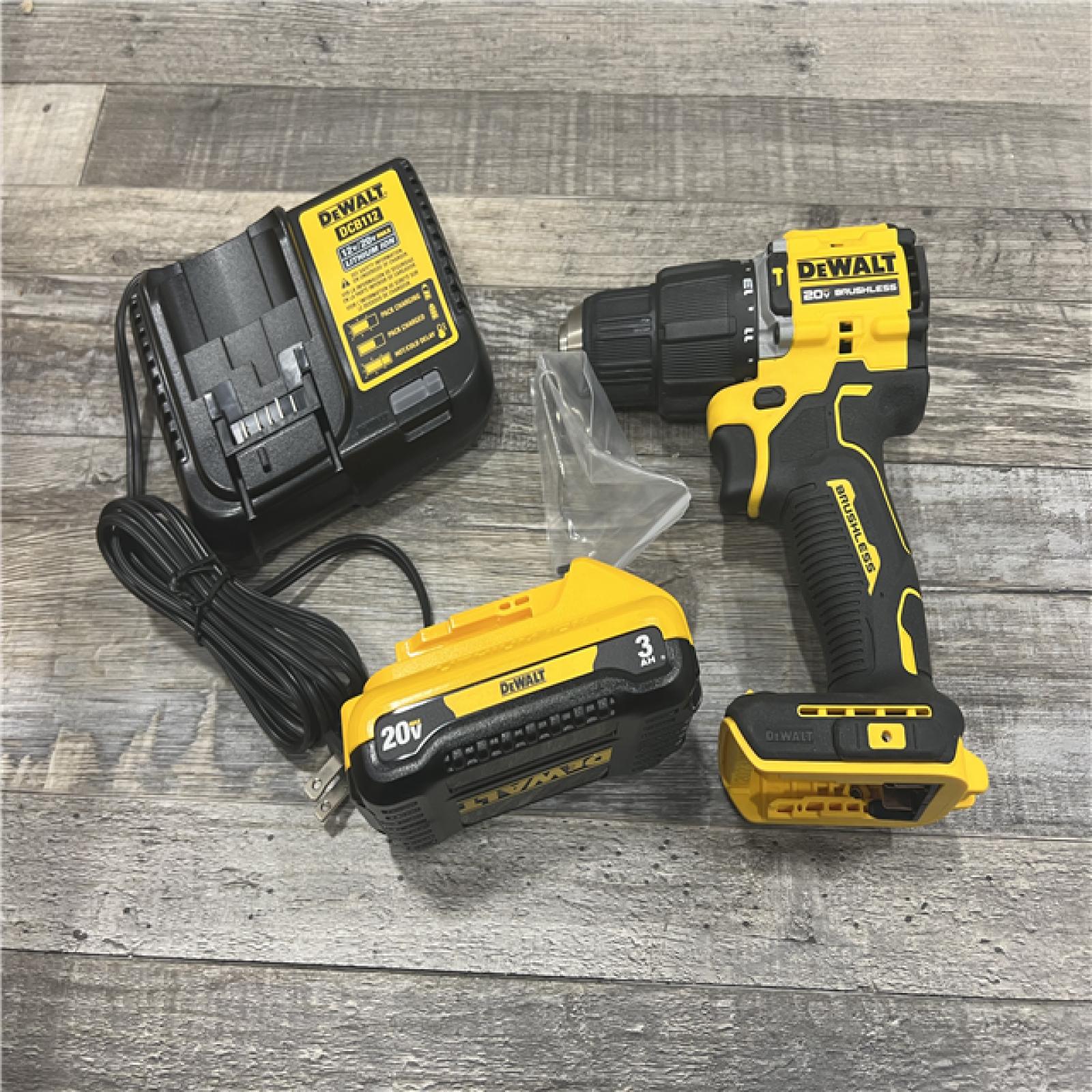 AS-IS DeWalt ATOMIC 20-Volt Lithium-Ion Cordless 1/2 in. Compact Hammer Drill with 3.0Ah Battery, Charger and Bag