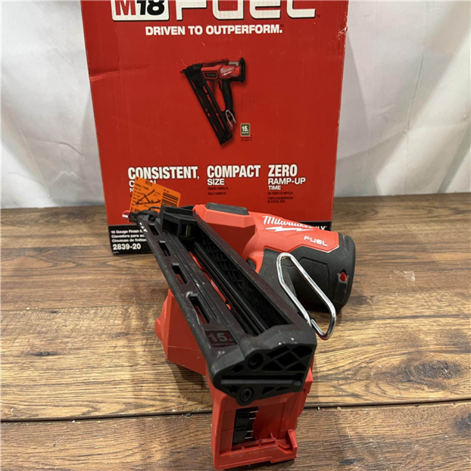 AS-IS Milwaukee 2839-20 M18 FUEL 15 Ga. 18 Volt Brushless Angled Finish Nailer