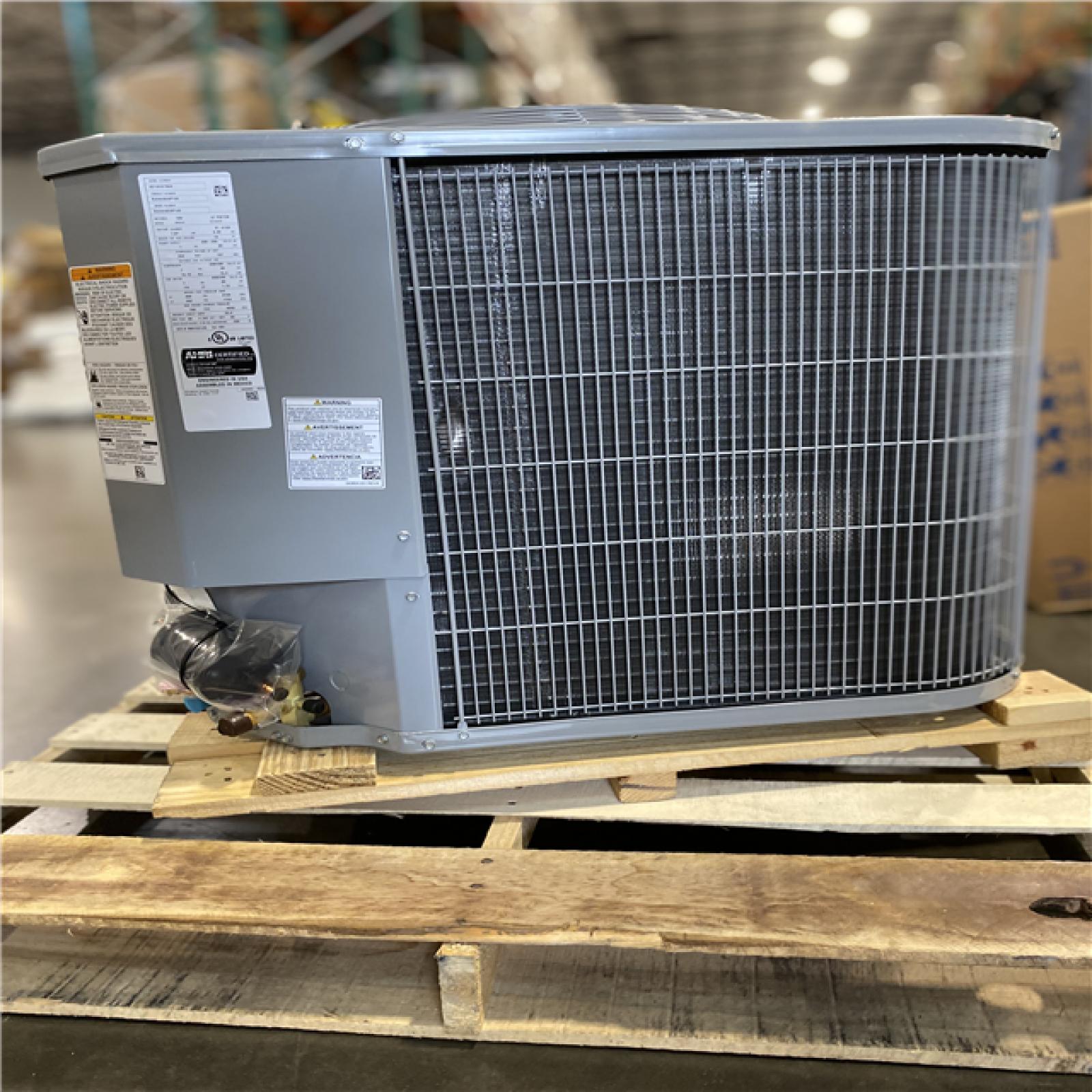 DALLAS LOCATION - Smartcomfort® by Carrier 3 Ton 14 SEER Heat Pump - 2022 Model - Northern States