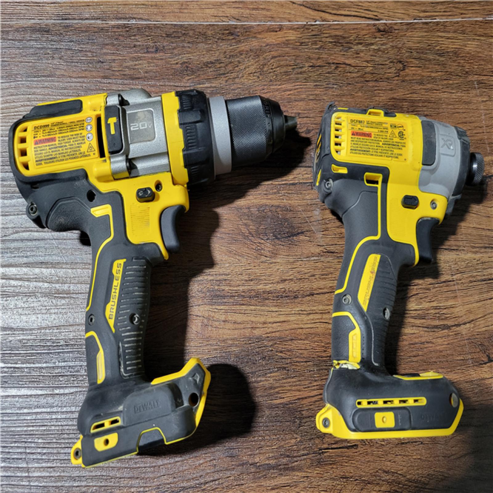 CALIFORNIA AS-IS DEWALT 20VMAX 2-TOOL COMBO KIT(BATTERIES AND CHARGER INCLUDED)