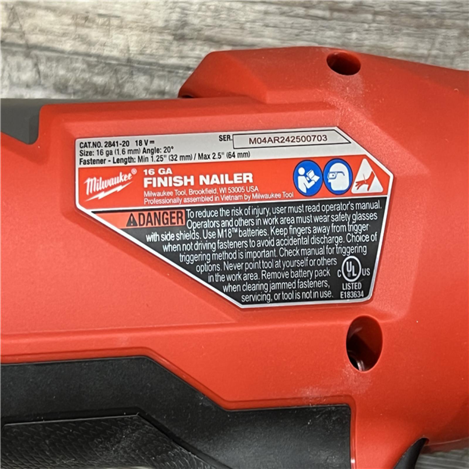 AS-IS Milwaukee 2841-20 18V Cordless Gen II 16 Gauge Angled Finish Nailer (Tool Only)