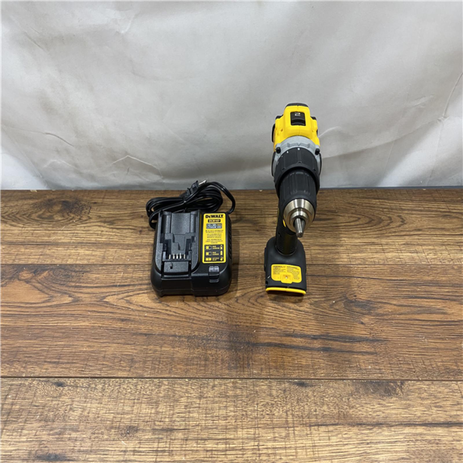 AS IS DeWalt ATOMIC COMPACT SERIESâ„¢ 20V MAX* Brushless Cordless 1/2 in. Drill/Driver