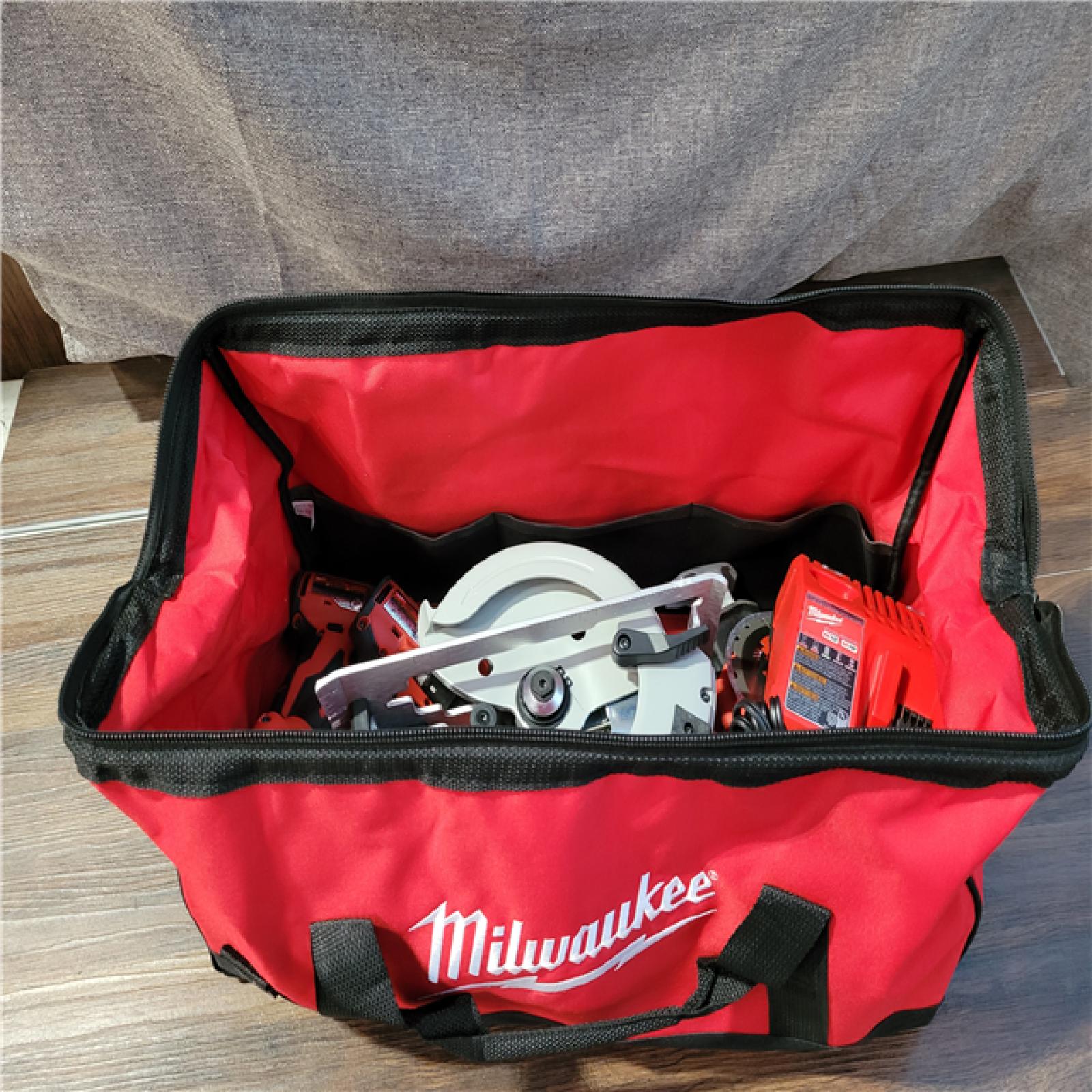 CALIFORNIA NEW MILWAUKEE M18 4-TOOL COMBO KIT (3 BATTERIES, 1 CHARGER, AND BAG INCLUDED)