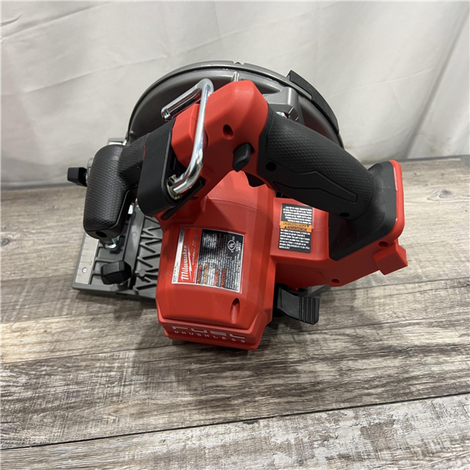 AS-IS Milwaukee M18 FUEL 7-1/4 Circular Saw