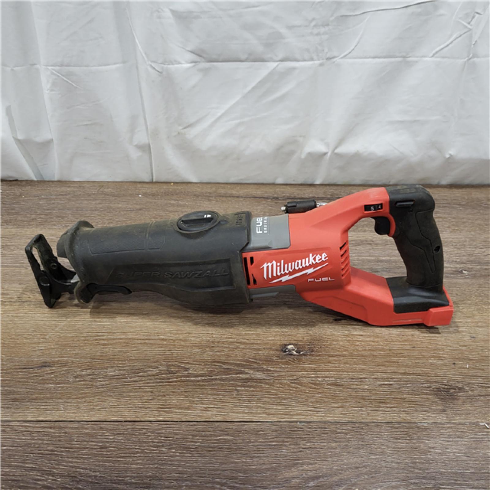 AS-IS Milwaukee M18 Fuel 18V Brushless Super Sawzall Reciprocating Saw 2722-20 (Bare Tool)