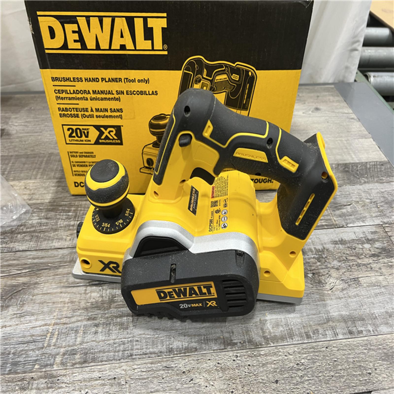 AS-IS DEWALT DCP580B 20V MAX Lithium Ion Brushless Planer