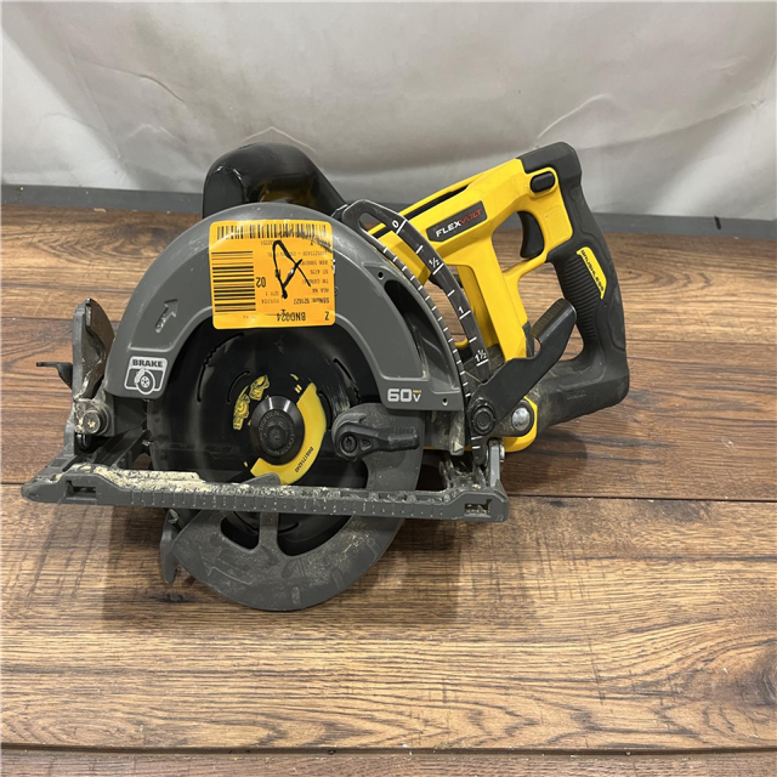 AS-IS DEWALT FLEXVOLT 60V MAX Cordless Brushless 7-1/4 in. Wormdrive Style Circular Saw (Tool Only)