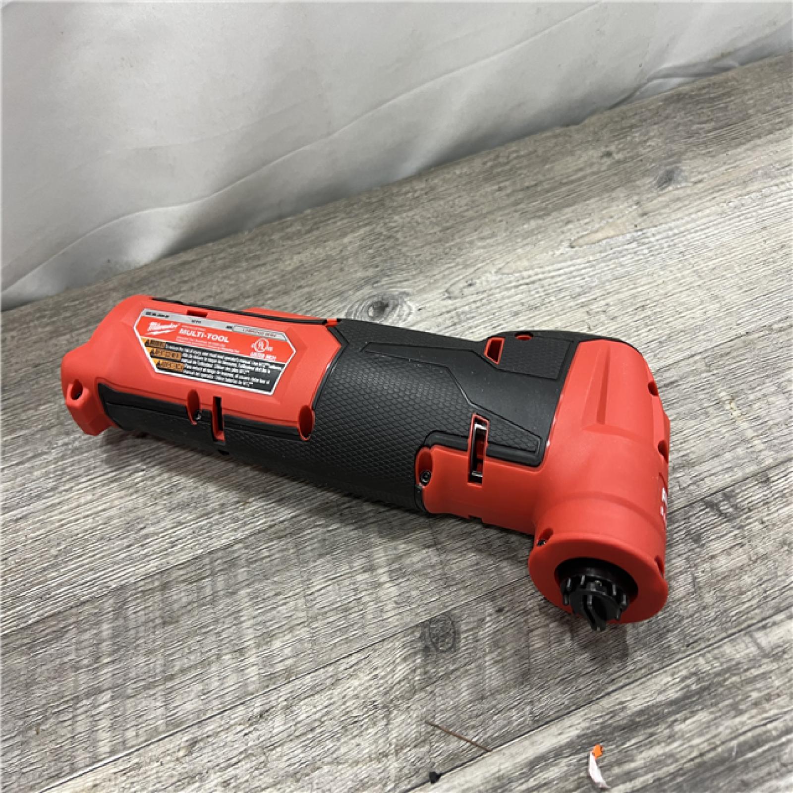 AS-IS Milwaukee M12 12V Lithium-Ion Cordless Oscillating Multi-Tool 2526-20 (Tool-Only)