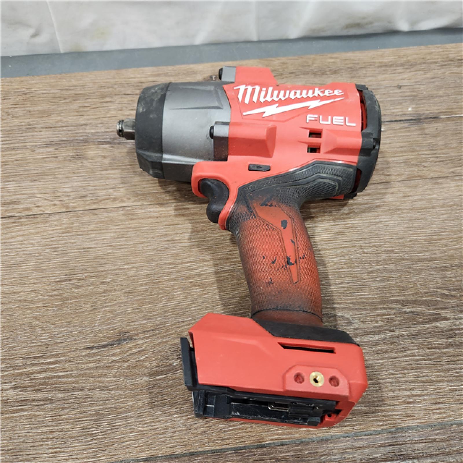 AS-IS Milwaukee M18 FUEL 18V Lithium-Ion Brushless Cordless 1/2 in. Impact Wrench with Friction Ring (Tool-Only)