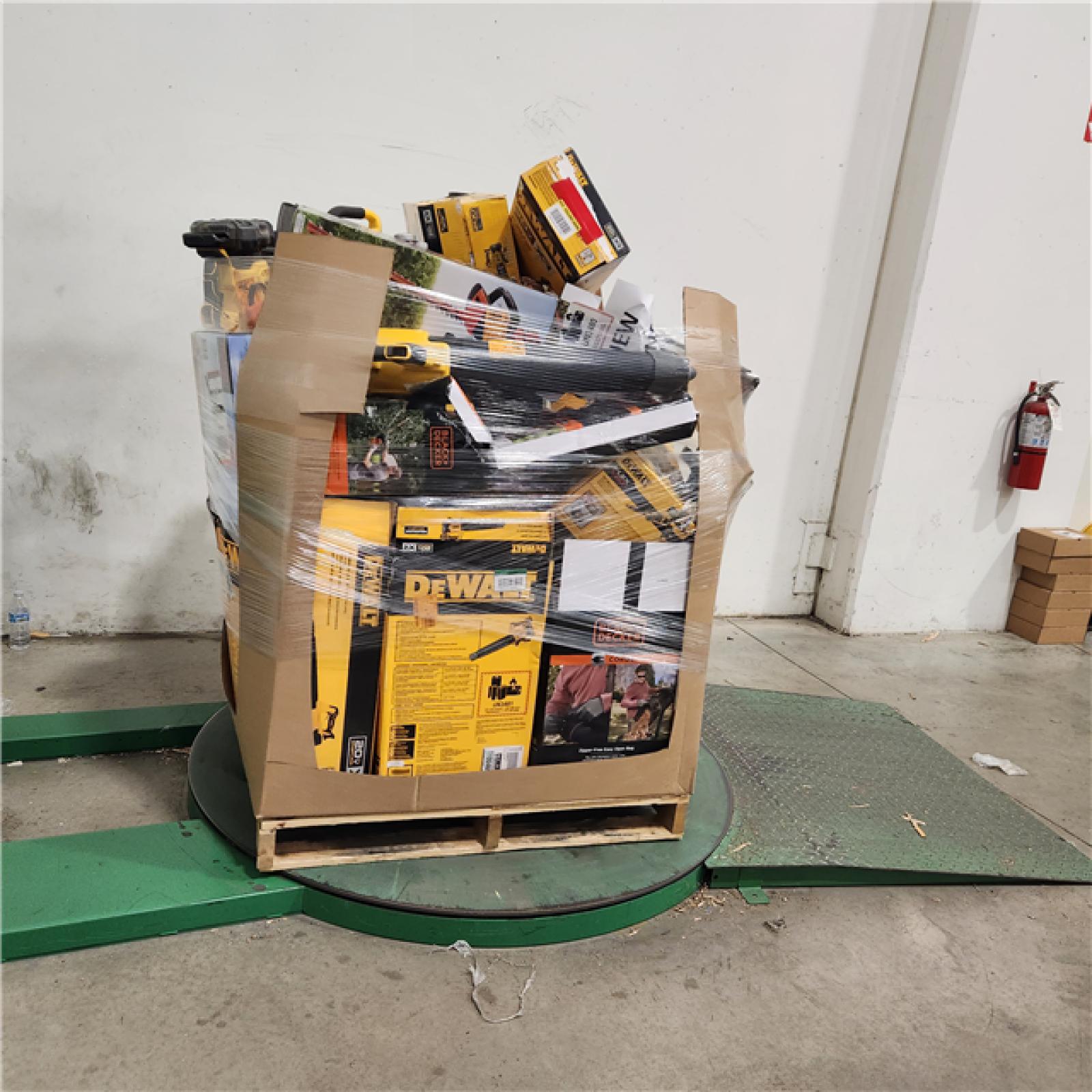 Dallas Location - As-Is DEWALT Tool Pallet