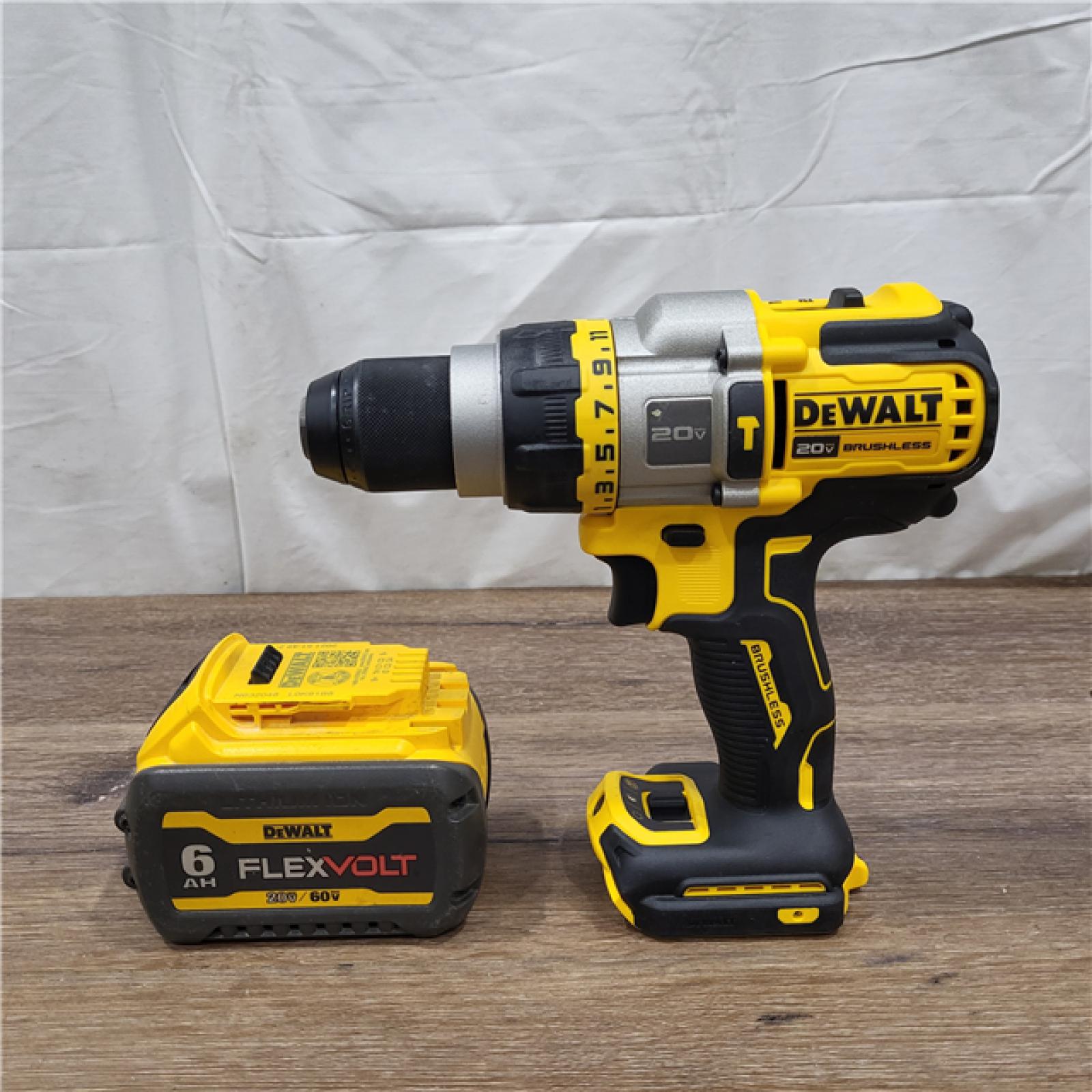 AS-IS Dewalt FLEXVOLT 20 Volt 1/2 in. Brushless Cordless Hammer Drill/Driver Kit (Battery & Charger)