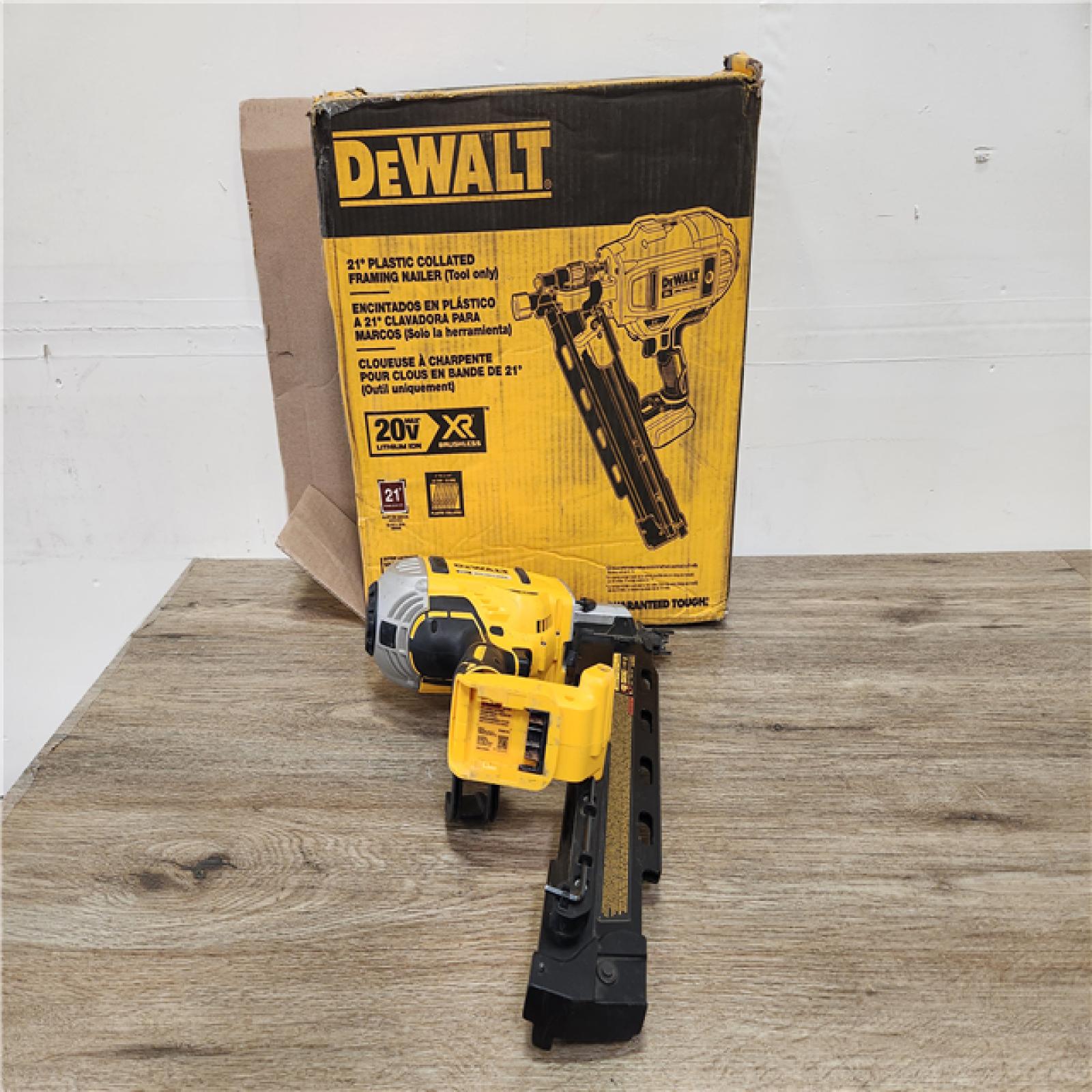 Phoenix Location LIKE NEW DEWALT 20V MAX XR Lithium-Ion Electric ...