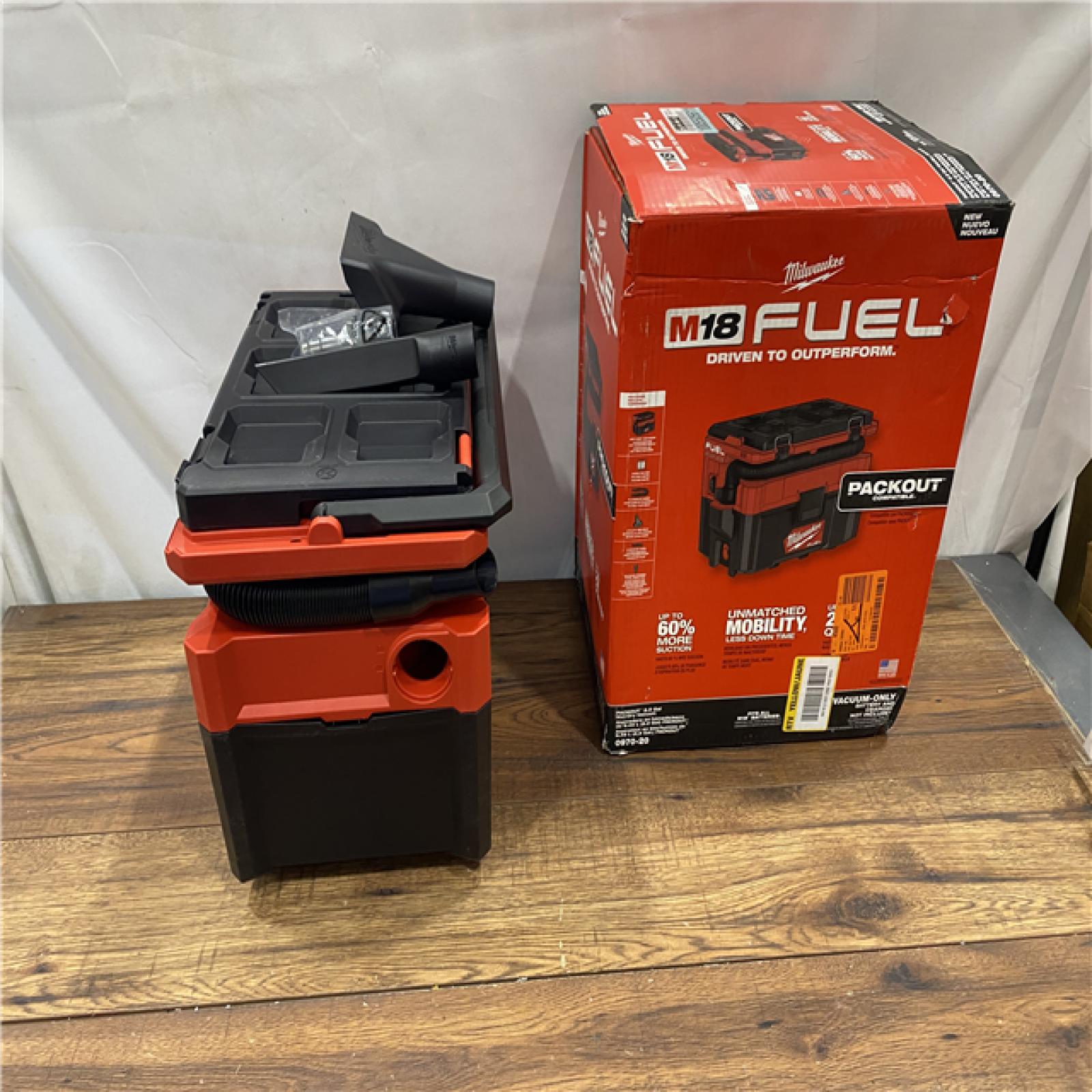 AS IS M18 FUEL PACKOUT 18-Volt Lithium-Ion Cordless 2.5 Gal. Wet/Dry Vacuum (Vacuum-Only)