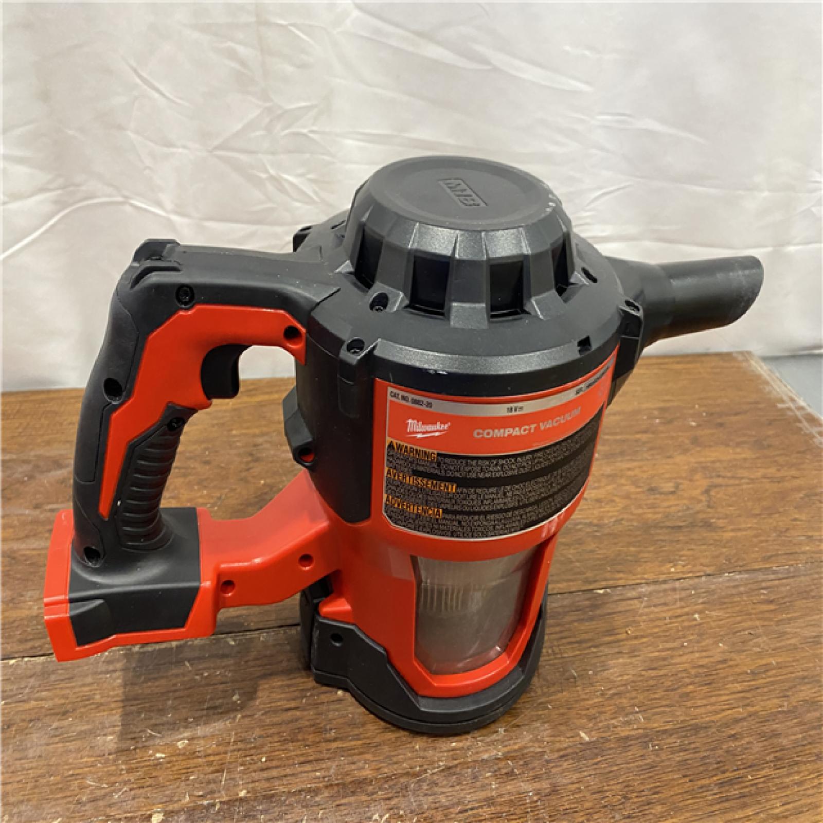 AS-ISMilwaukee M18 18-Volt Lithium-Ion Cordless Compact Vacuum (Tool-Only)