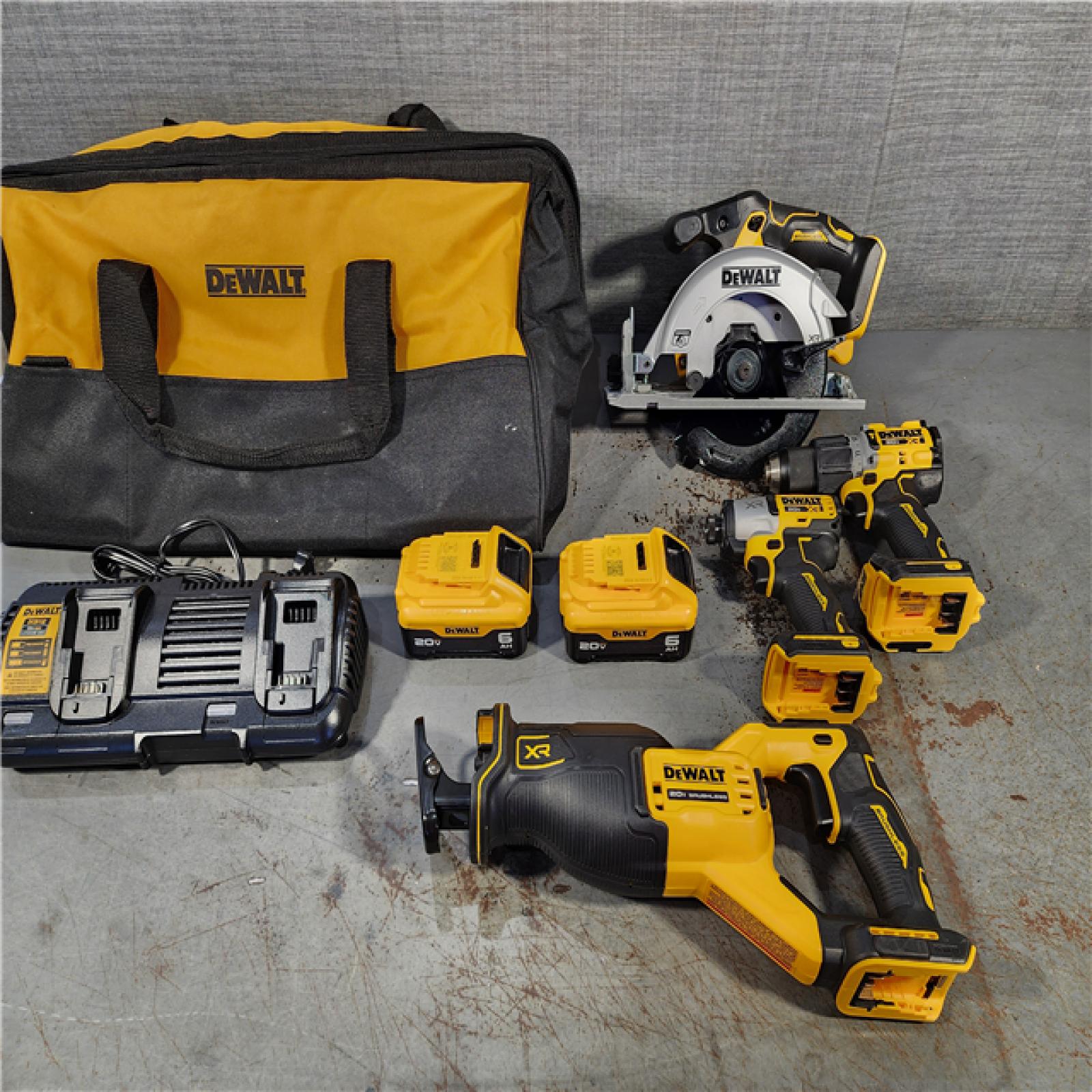 HOUSTON LOCATION - AS-IS DEWALT 20V 4-TOOL COMBO KIT