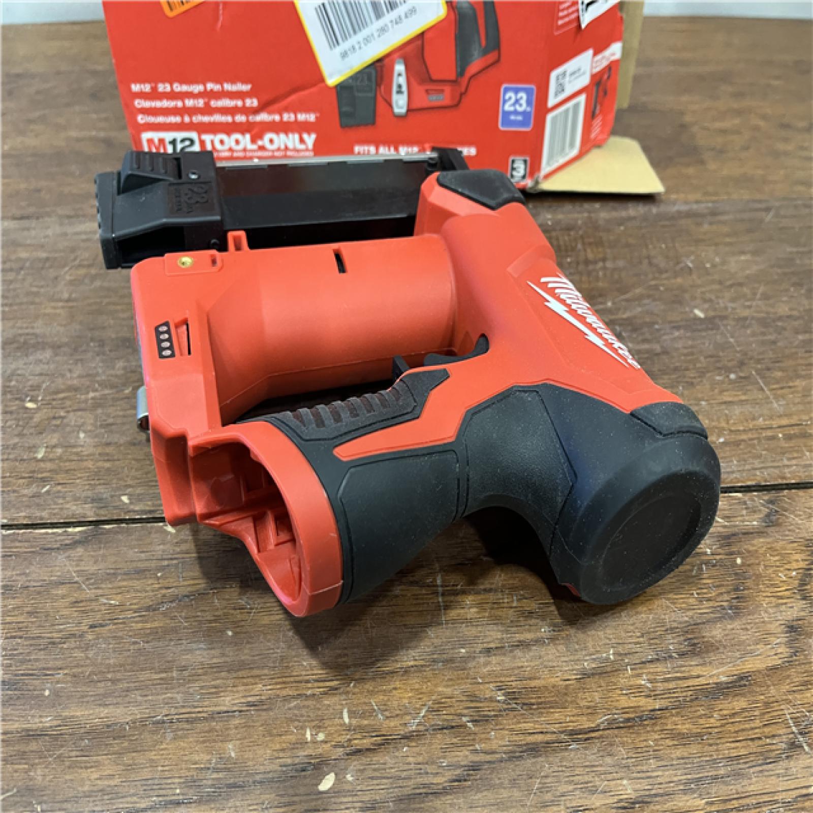 AS-ISMilwaukee 2540-20 12V 23 Gauge Cordless Pin Nailer (Tool Only)