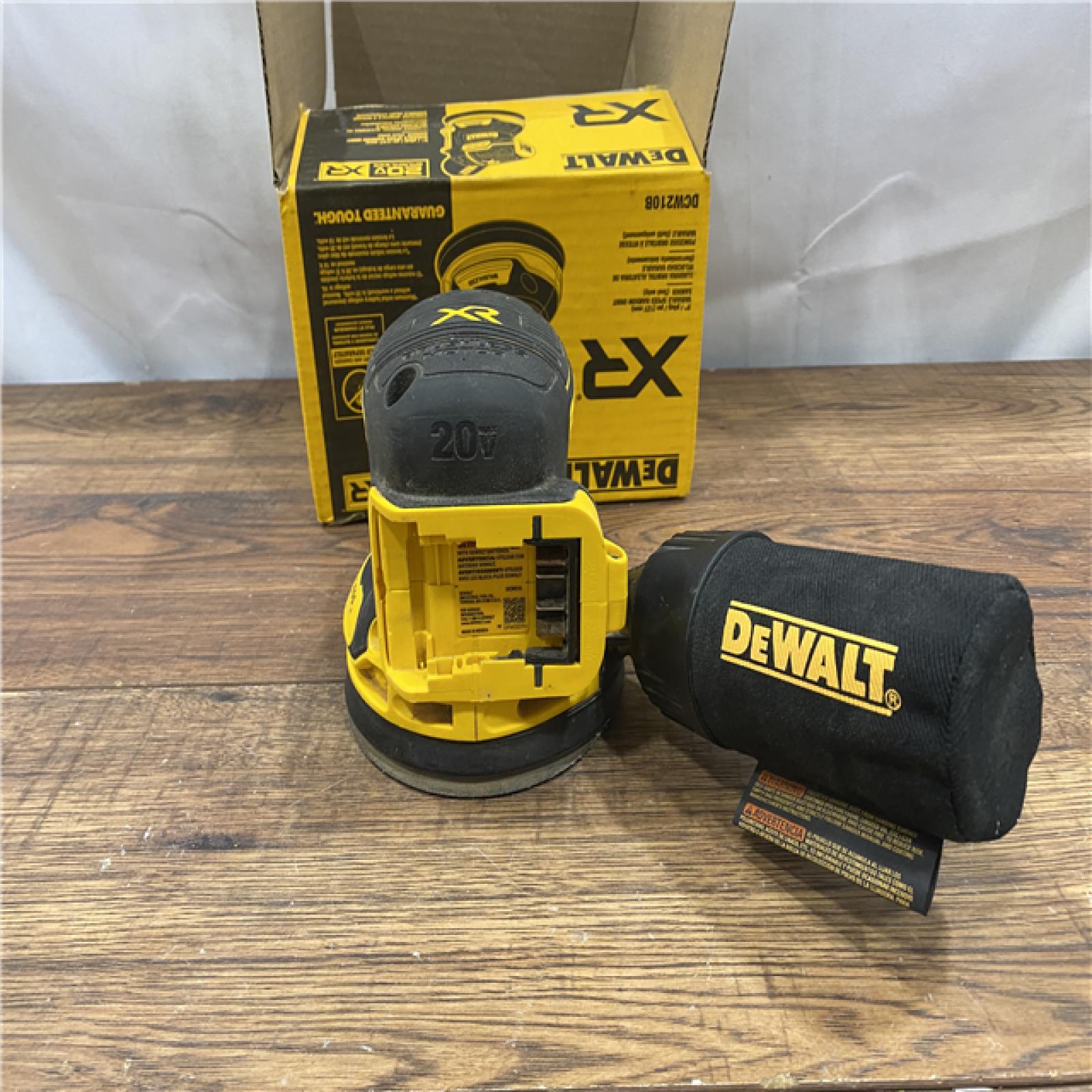 AS IS DEWALT 20V MAX XR Cordless Brushless 5 in. Random Orbital Sander (Tool Only)