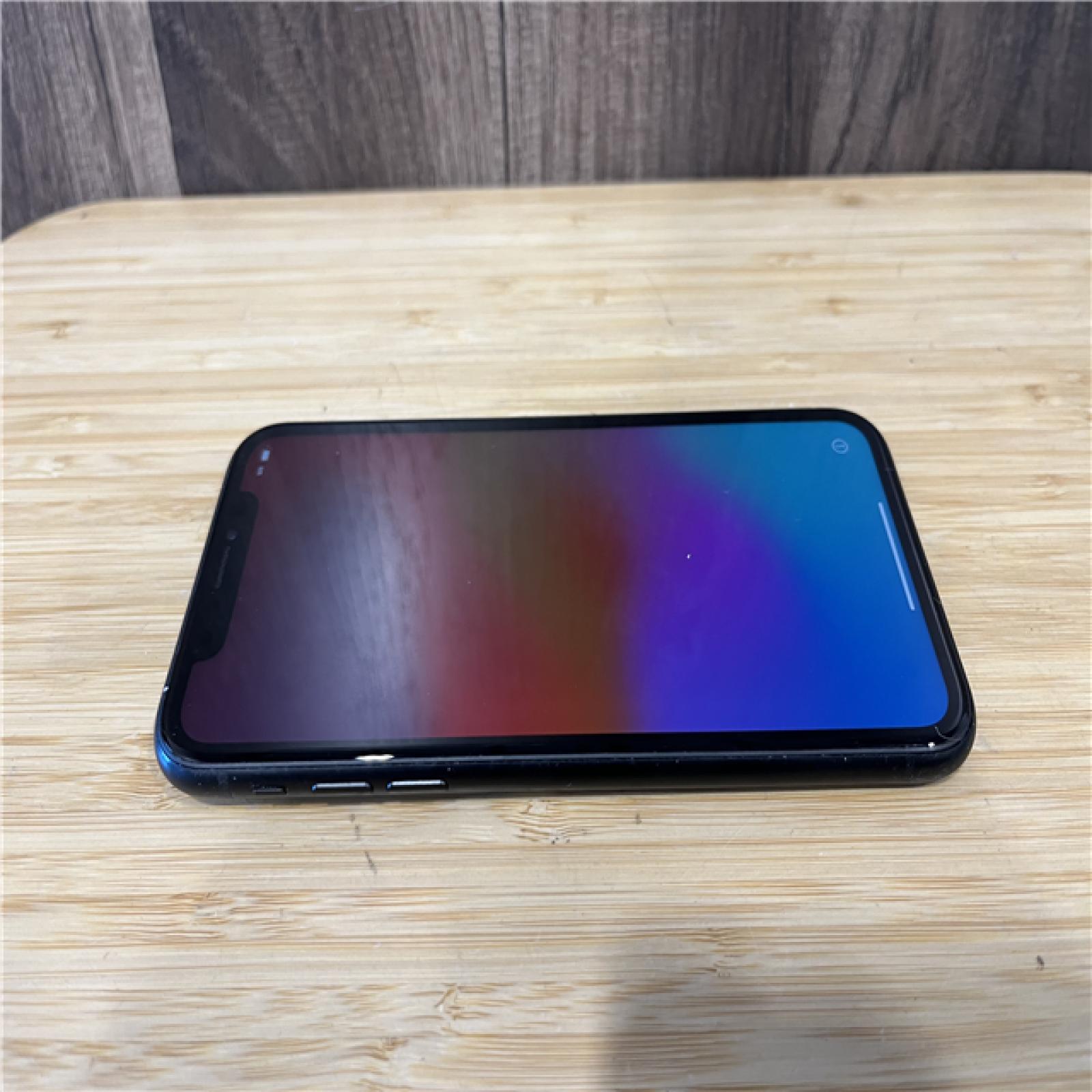 Apple iPhone XR 64GB - Black