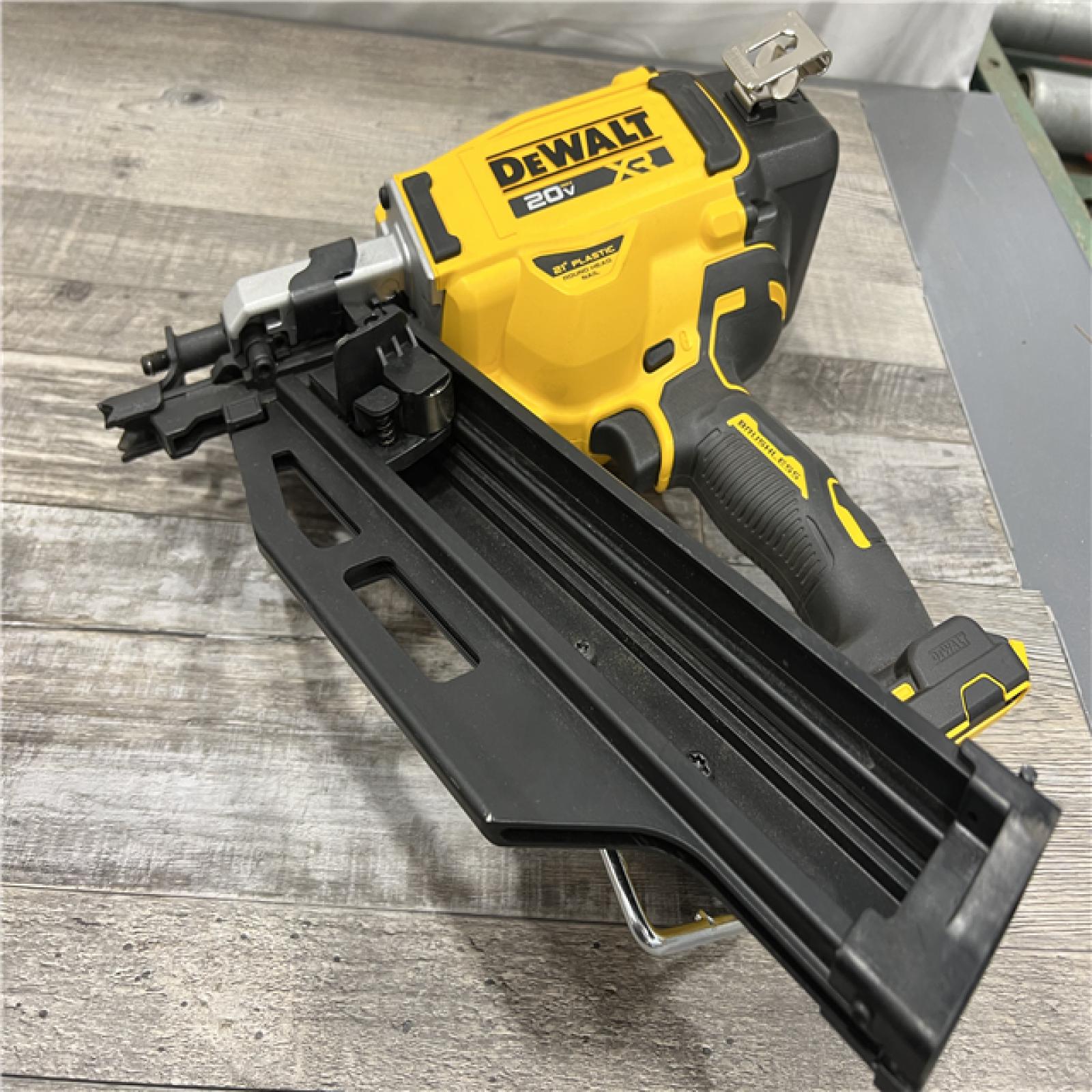 AS-IS DEWALT 20-Volt 21Â° Cordless Framing Nailer (Tool-Only)