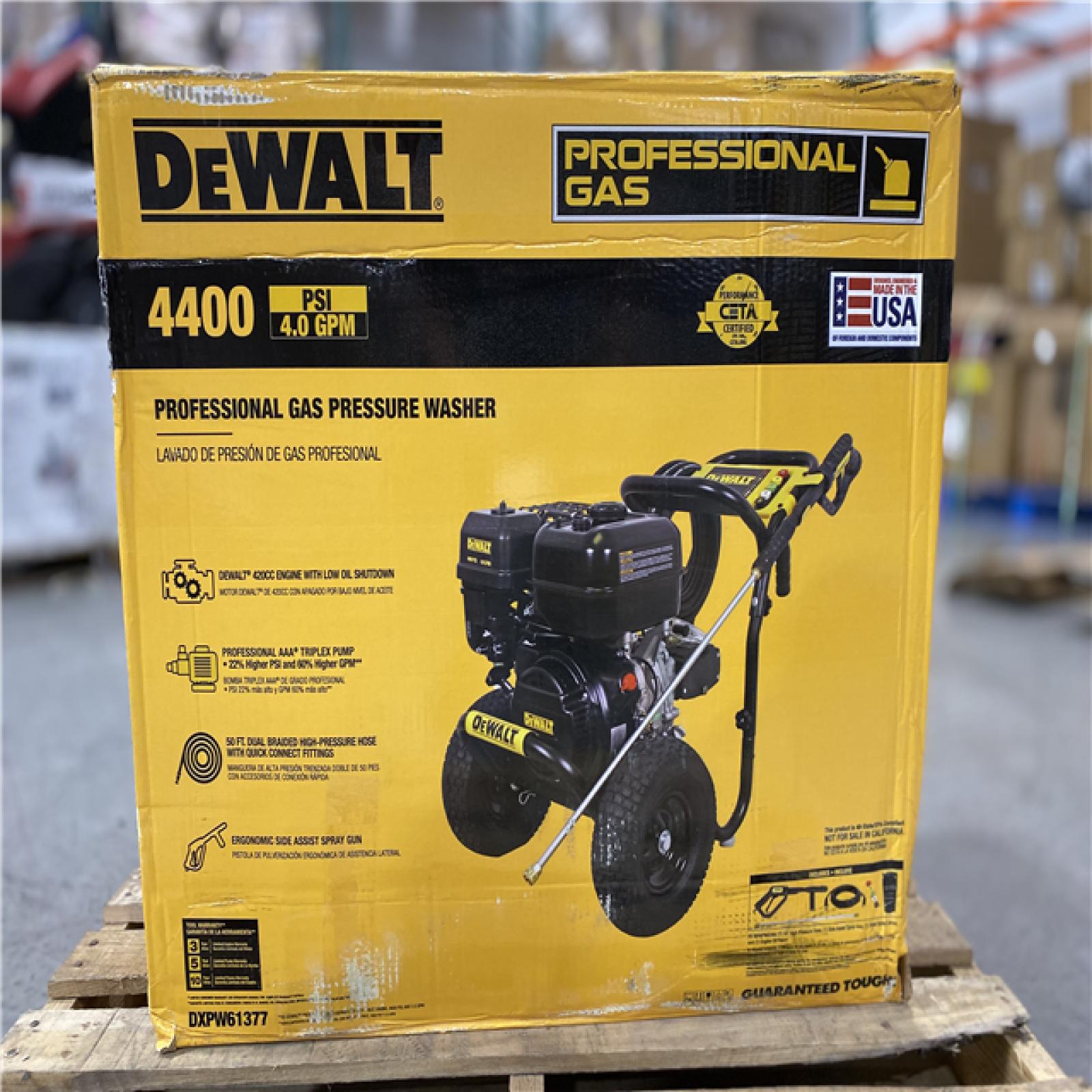 DALLAS LOCATION - Dewalt 440 psi 4.0GPM Cold Water Pressure Washer