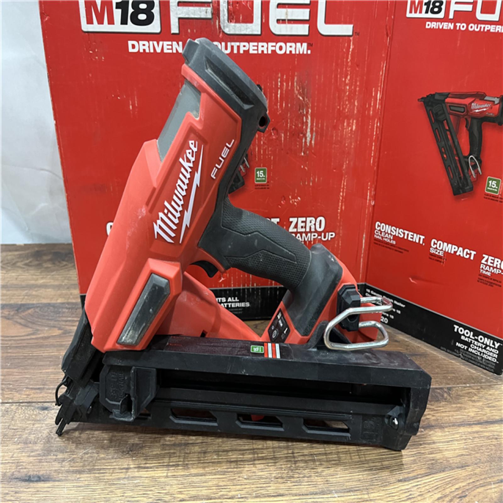 AS IS Milwaukee 2839-20 M18 FUEL 15 Ga. 18 Volt Brushless Angled Finish Nailer