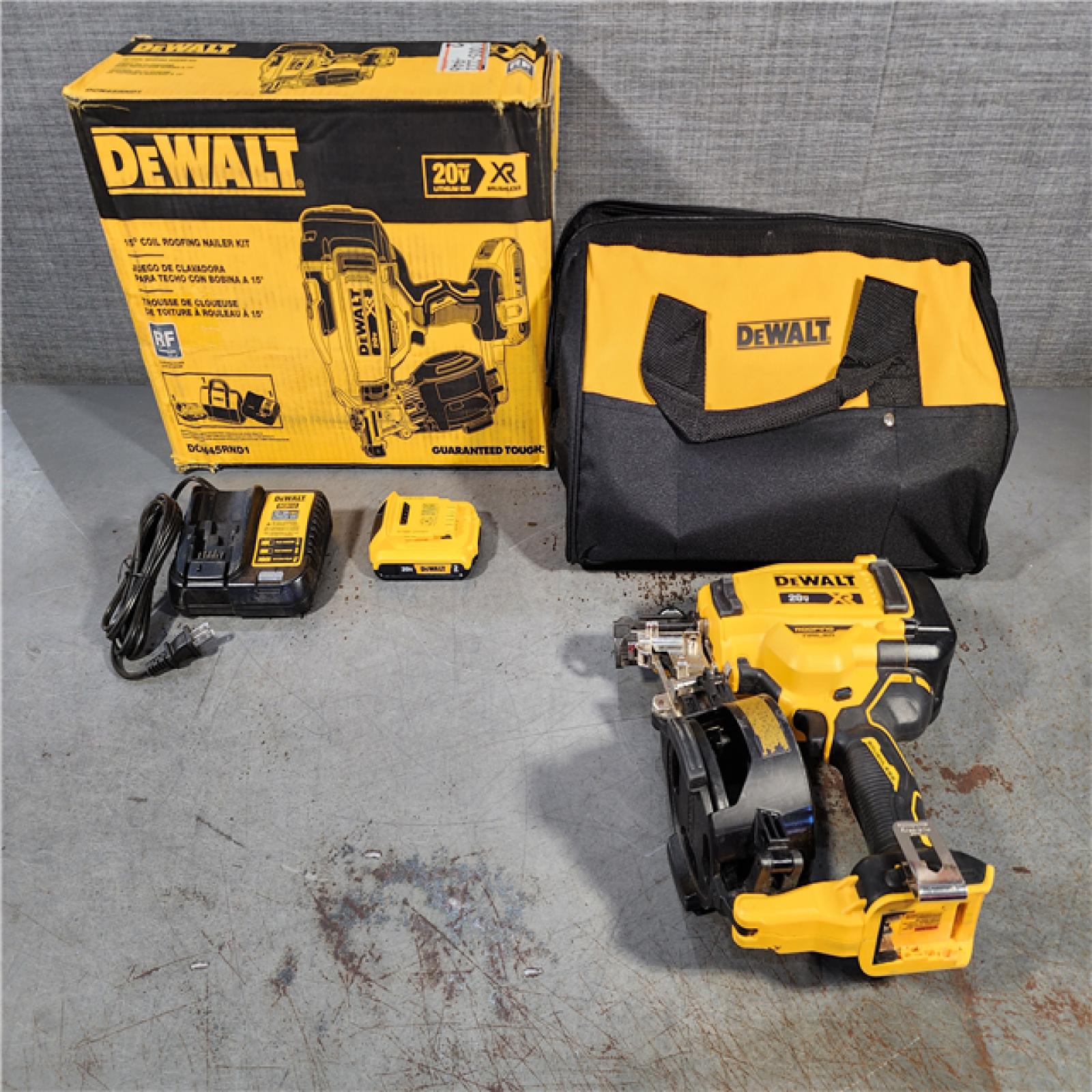 HOUSTON LOCATION - AS-IS DEWALT 2007898 Roofing Nailer Cordless