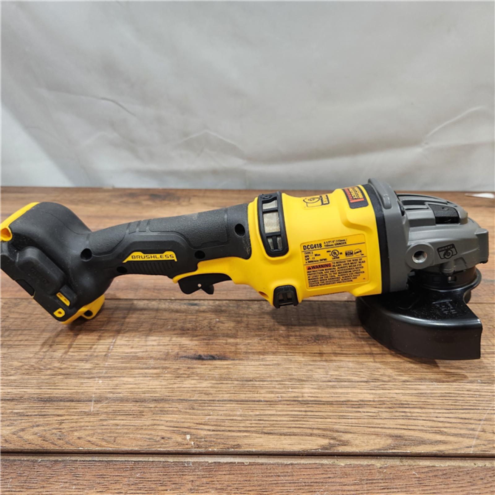 AS-IS DeWalt FLEXVOLT 60V MAX Cordless Grinder  4.5 - 6   9000 RPM  1 EA (115-DCG418B)