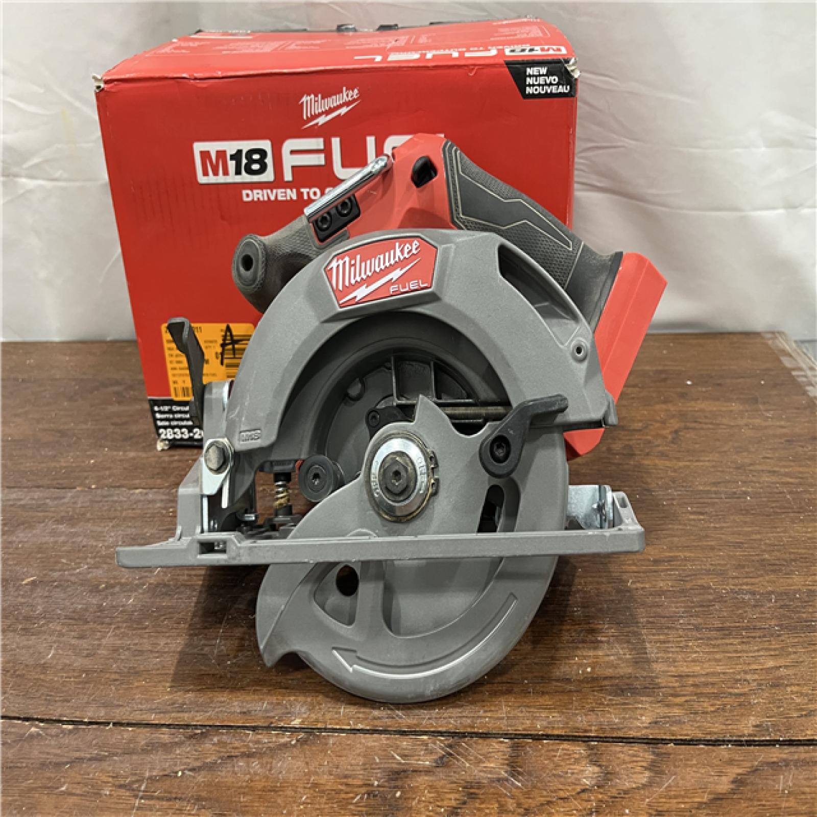 AS-ISM18 FUEL 18V Lithium-Ion Brushless Cordless 6-1/2 in. Circular Saw (Tool-Only)