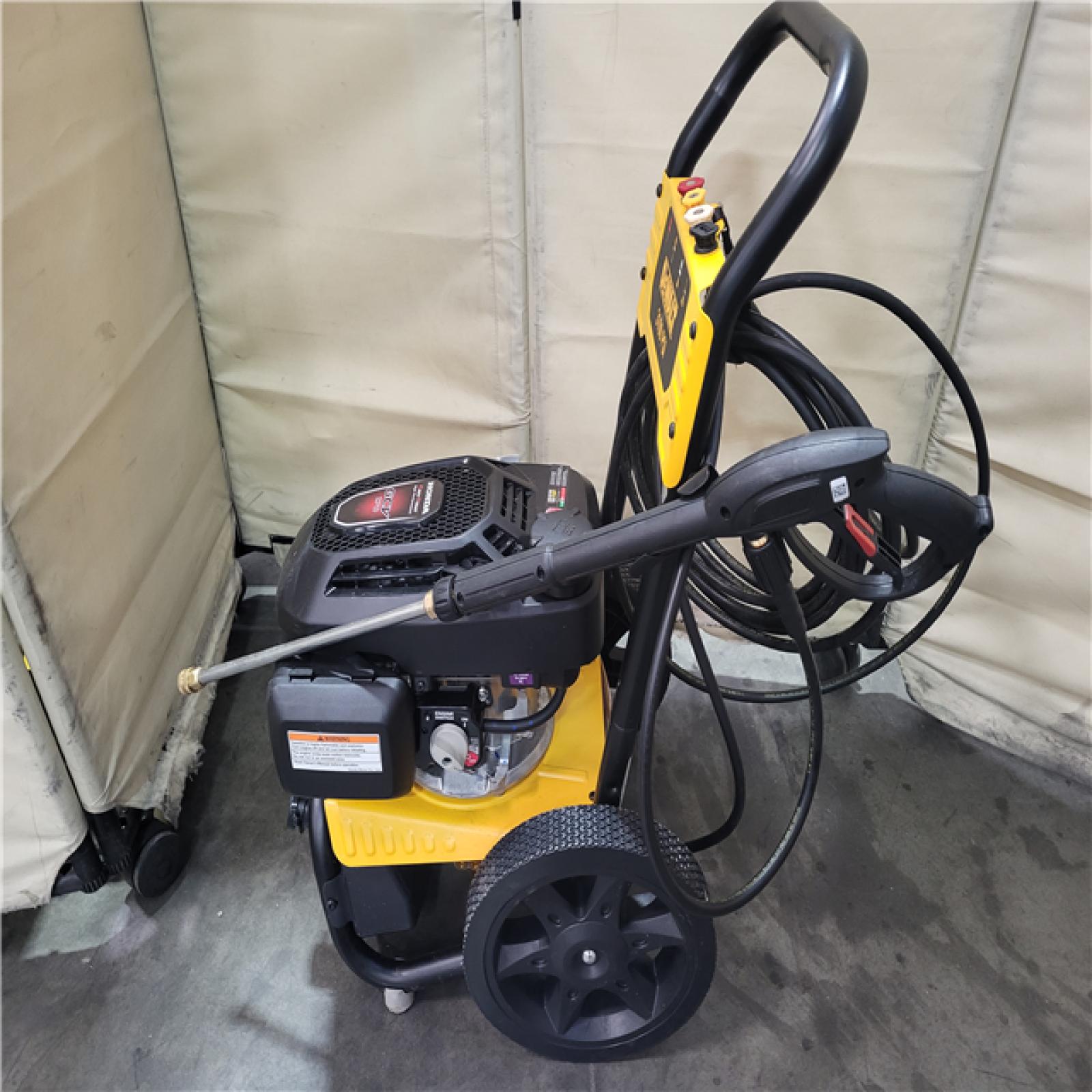 CALIFORNIA AS-IS DEWALT HIGH PERFORMANCE EASY START HONDA GVC 170 3100 PSI GAS PRESSURE WASHER