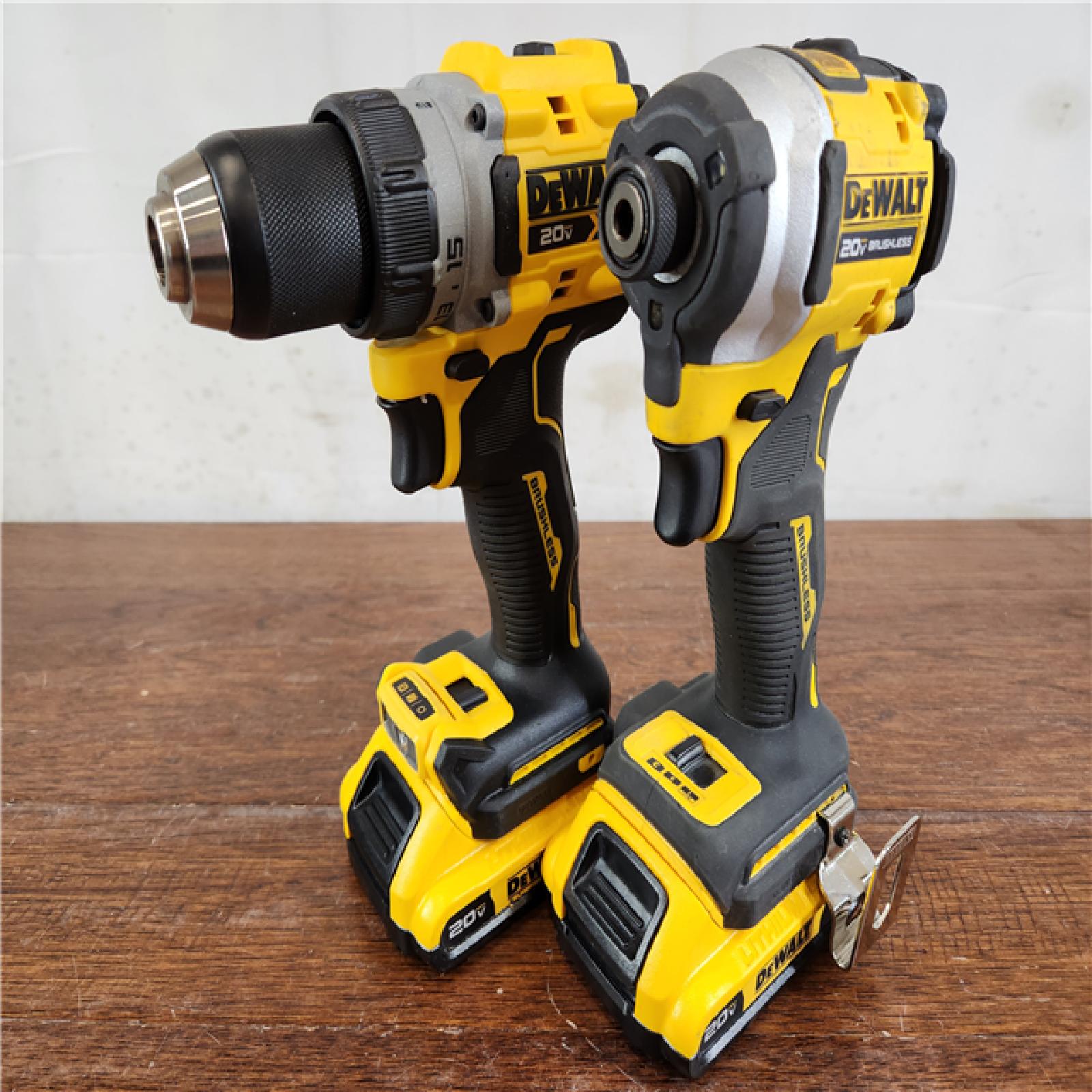 AS-IS DEWALT 20V MAX XR Brushless Cordless Drill/Impact Driver (2-Tool) Combo Kit