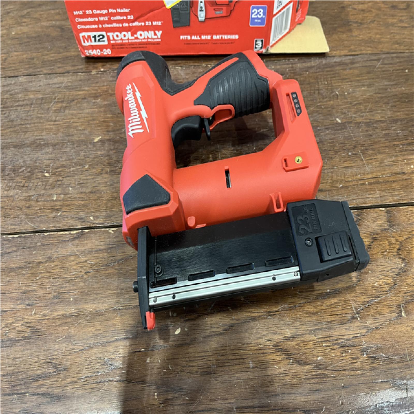 AS-ISMilwaukee 2540-20 12V 23 Gauge Cordless Pin Nailer (Tool Only)