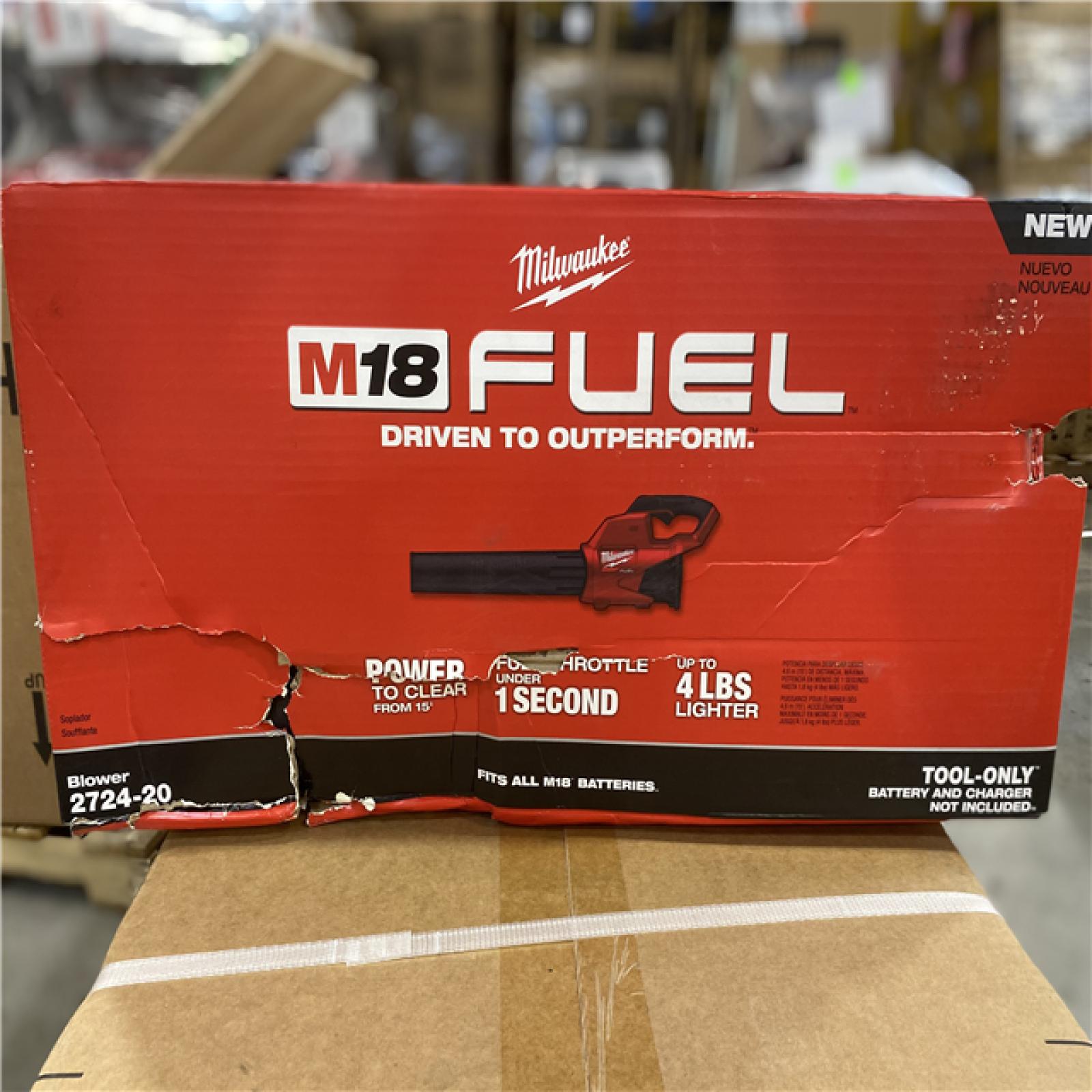 NEW! - Milwaukee M18 FUEL 120 MPH 450 CFM 18V Lithium-Ion Brushless Cordless Handheld Blower (Tool-Only)