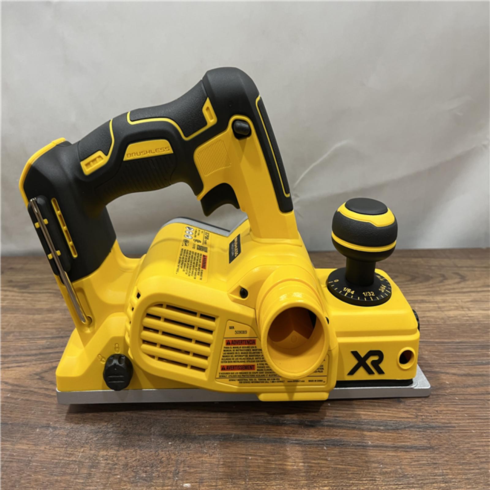 AS-IS DEWALT DCP580B 20V MAX Lithium Ion Brushless Planer