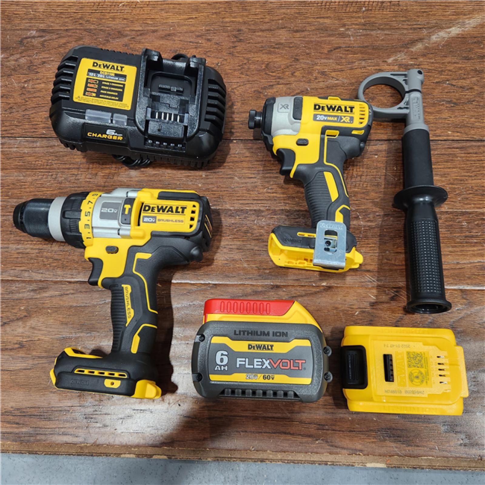 NEW DEWALT MIXED 2 TOOL Combo Kit