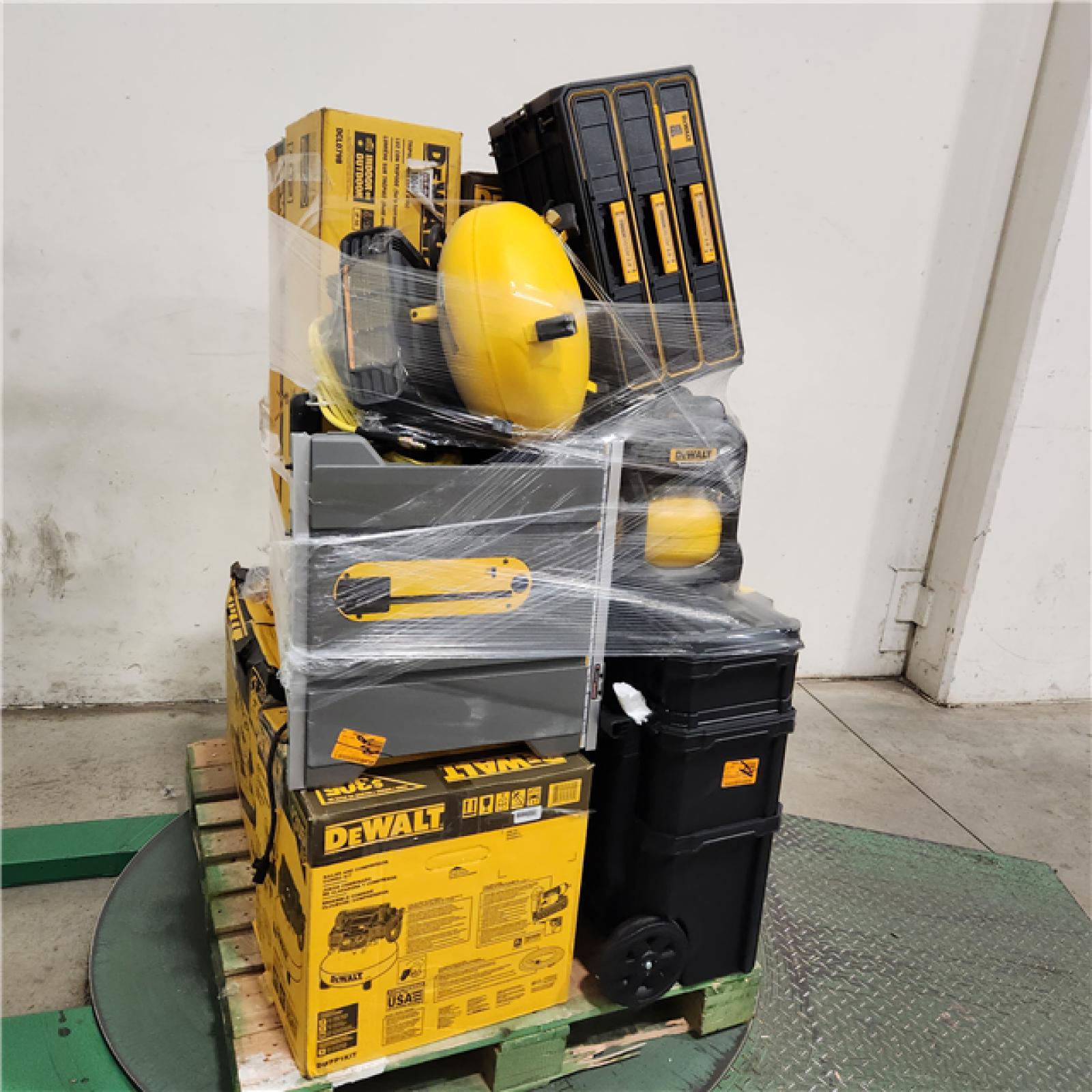 Dallas Location - As-Is DEWALT Tool Pallet