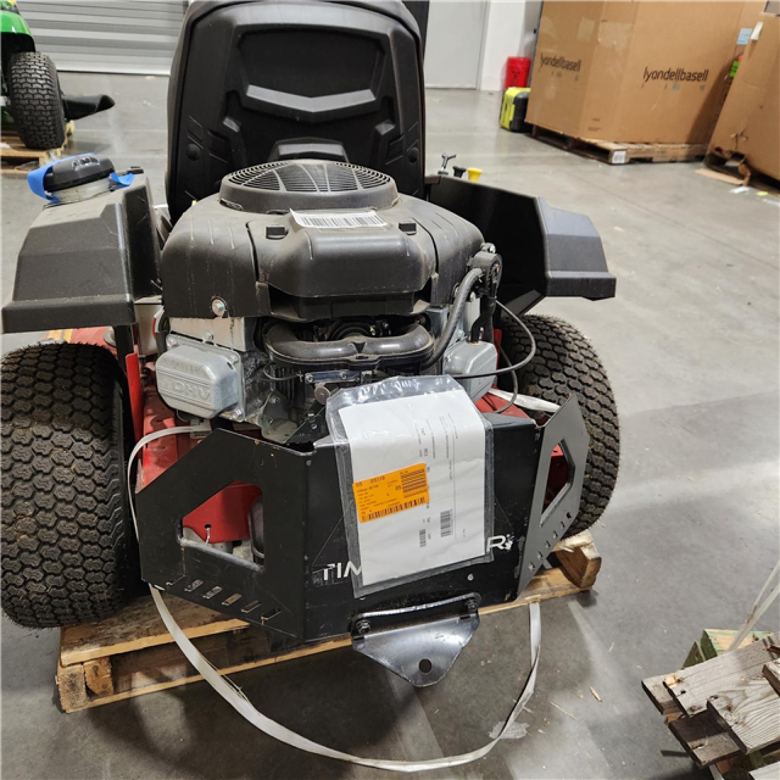 Dallas Location - As-Is Toro TimeCutter 42 in.Zero Turn Riding Mower