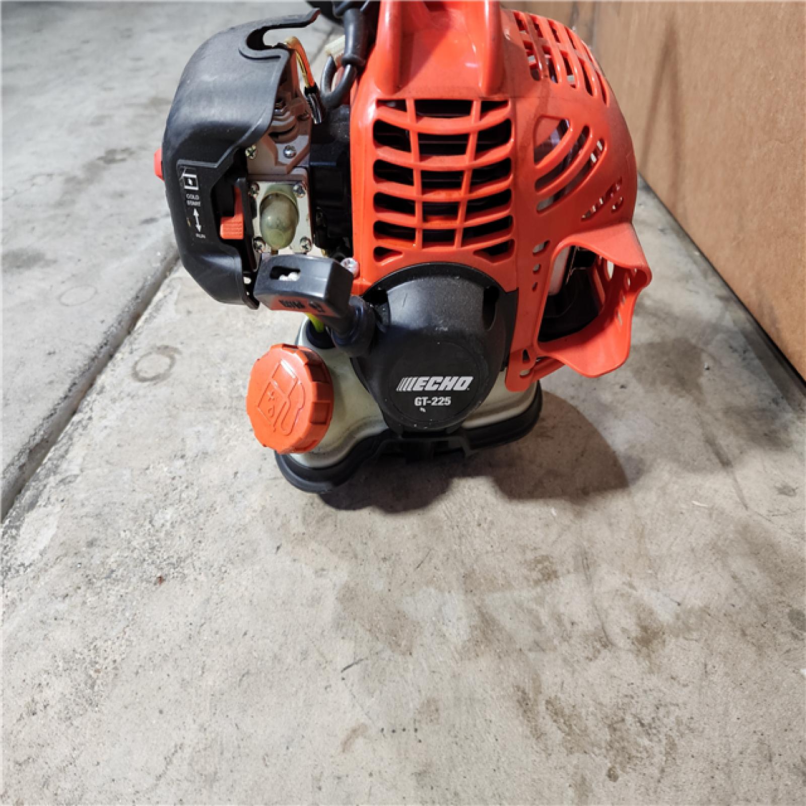 HOUSTON LOCATION - AS-IS Echo GT-225 21.2cc 2 Stroke Lightweight Durable Gas Curved Shaft String Trimmer