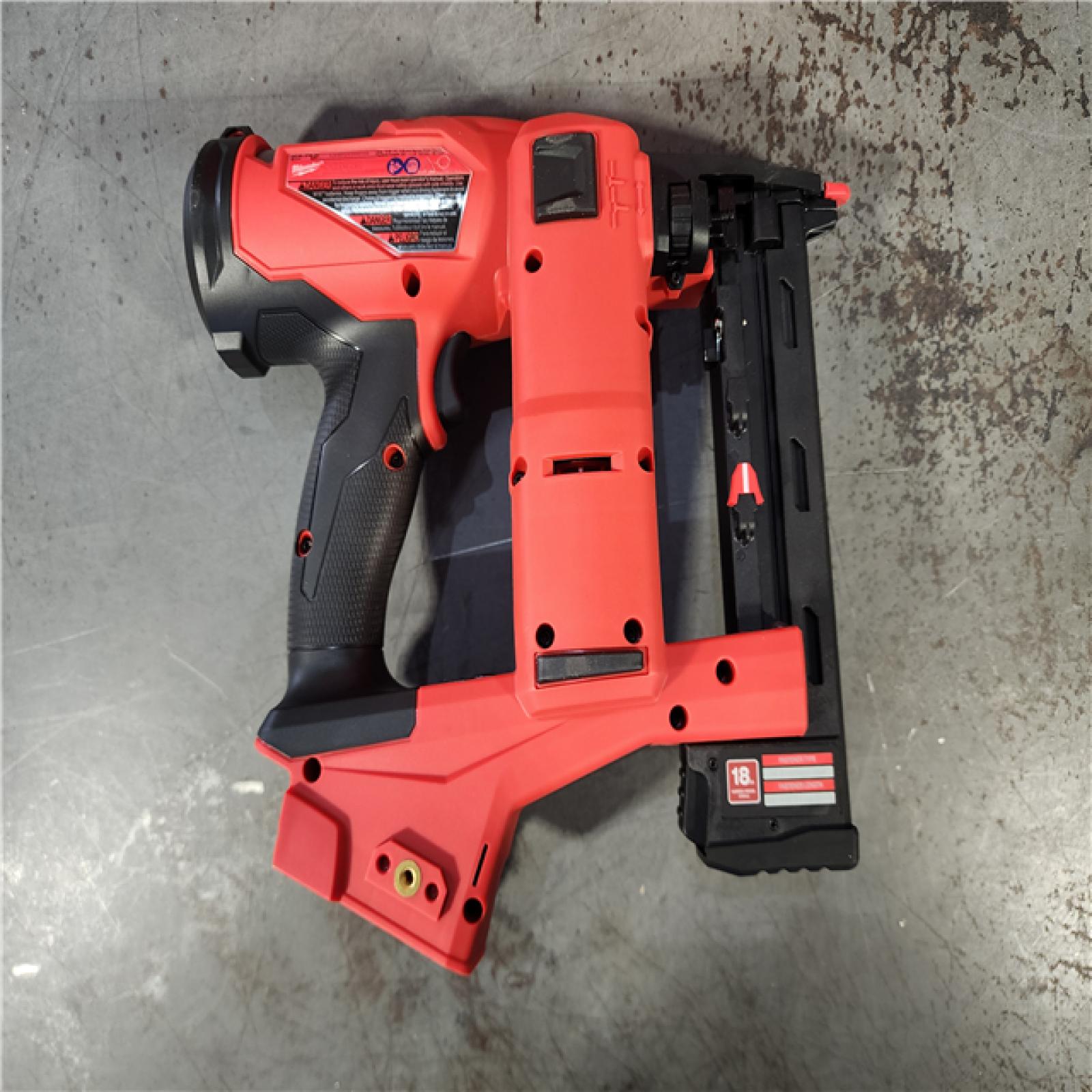 HOUSTON LOCATION - AS-IS (APPEARS LIKE NEW) M18 FUEL 18-Volt Lithium-Ion Brushless Cordless 18-Gauge 1/4 in. Narrow Crown Stapler (Tool-Only)