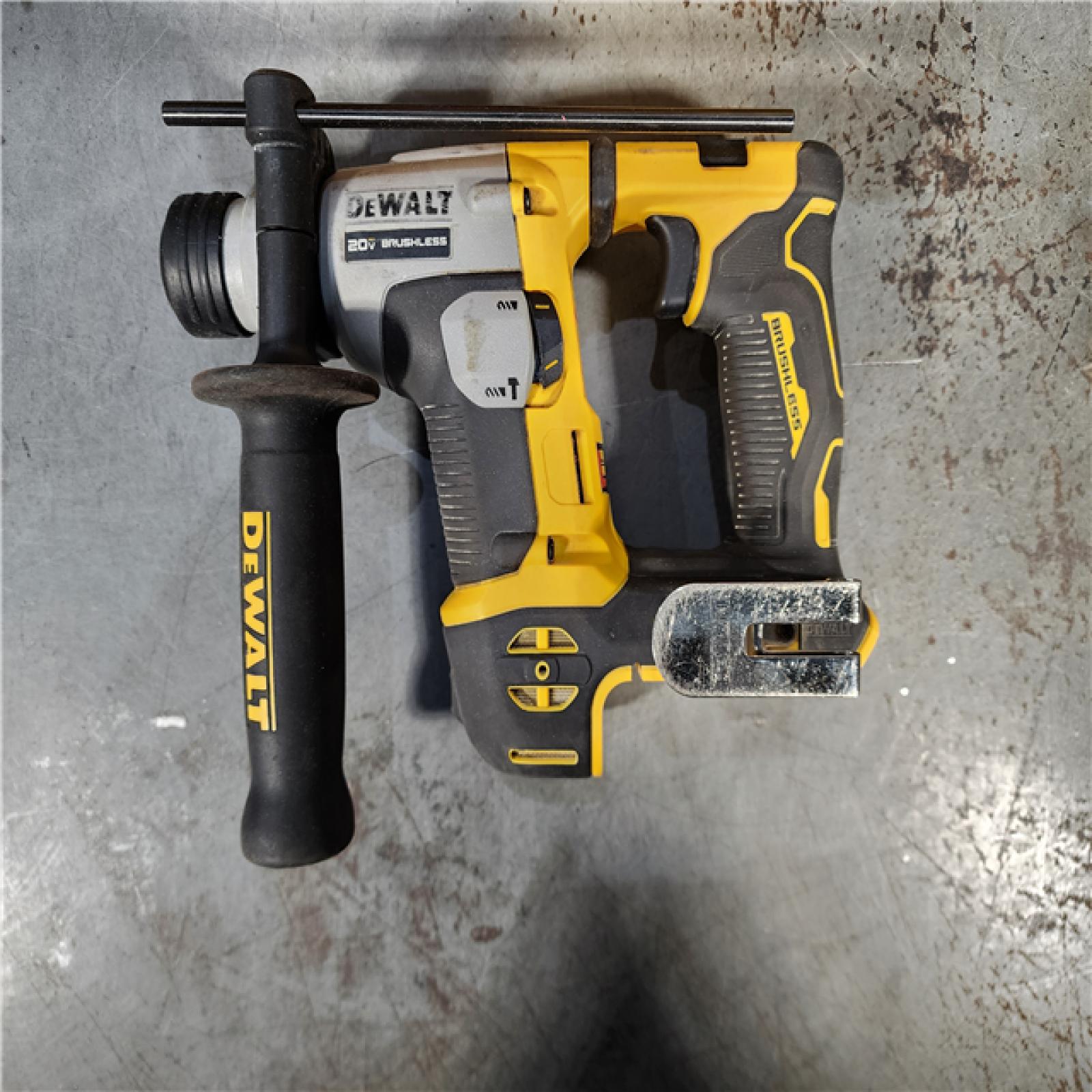 HOUSTON LOCATION - AS-IS Dewalt DCH172B MAX Atomic 20V 5/8 Inch Brushless Cordless SDS Plus Rotary Hammer (Tool Only)