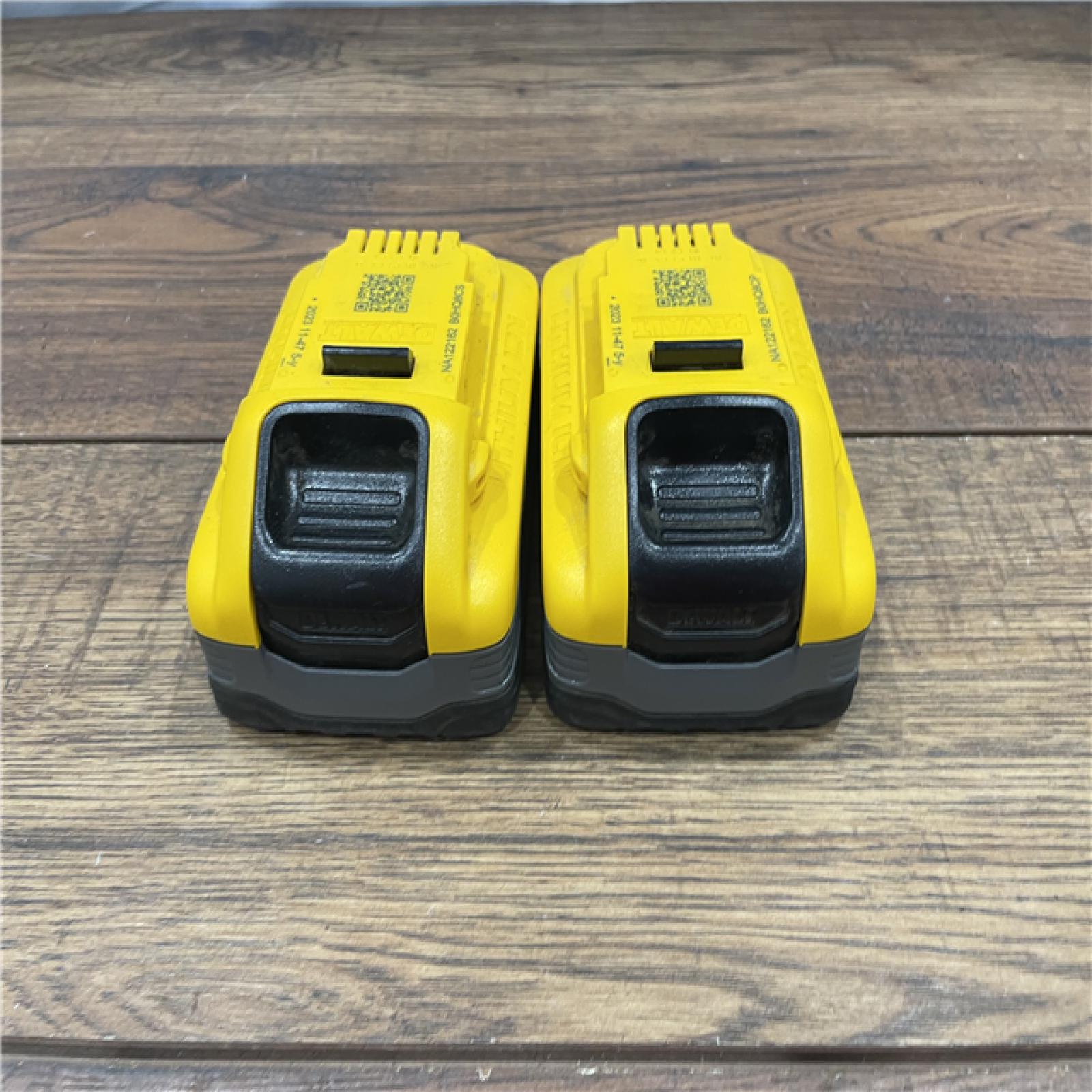 AS-IS DEWALT POWERSTACK 20V Lithium-Ion 5.0Ah Battery Pack (2 Pack)