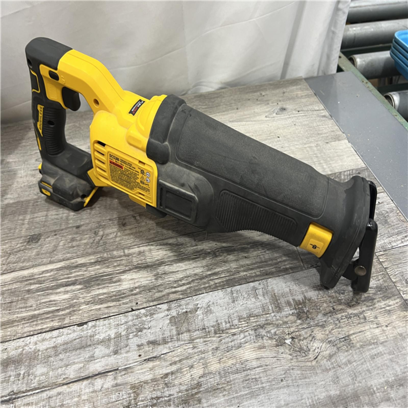 AS-IS DEWALT 20V MAX Lithium Ion Cordless Brushless Reciprocating Saw with FLEXVOLT ADVANTAGE (Tool Only)