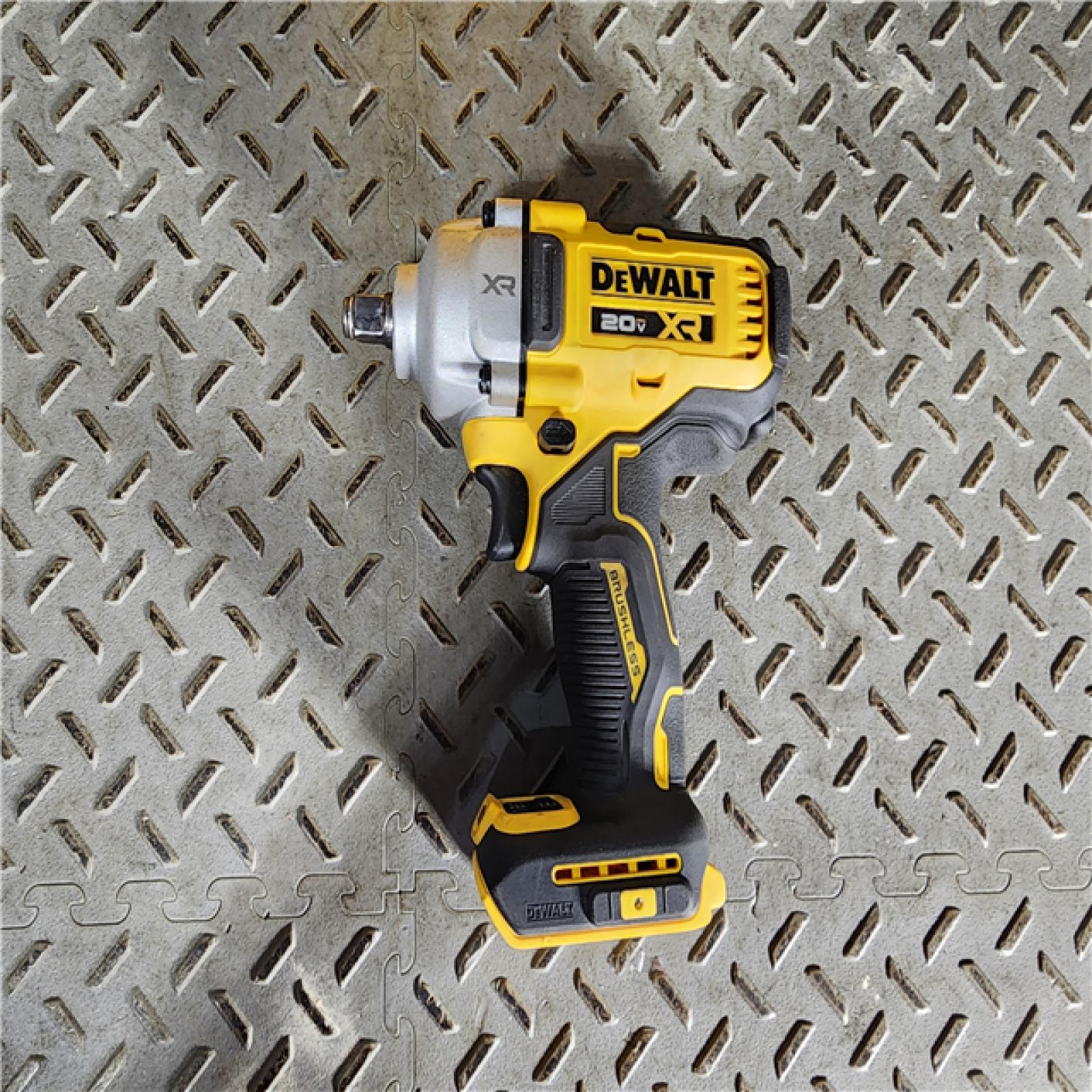 HOUSTON LOCATION - AS-IS DEWALT 20-Volt MAX XR Cordless 1/2 in. Impact Wrench (Tool-Only) (DCF891B)